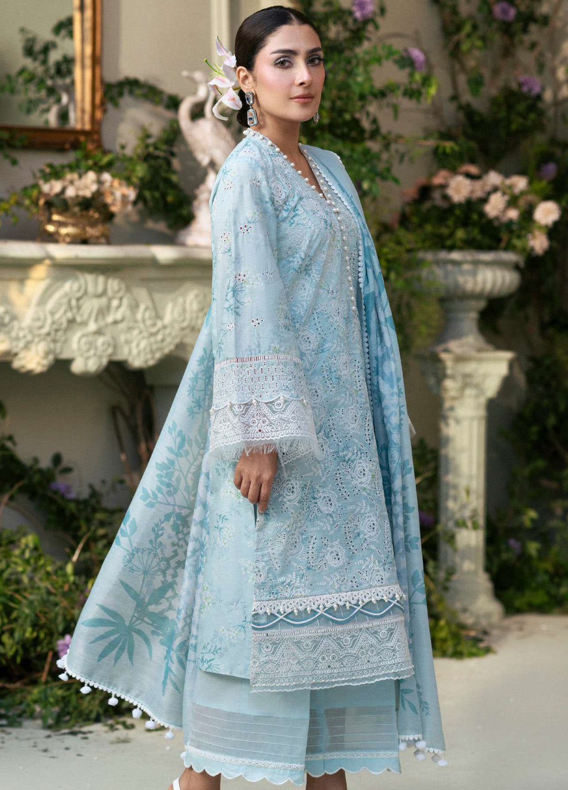 Amal by Motifz Embroidered Lawn Suits Unstitched 3 Piece - MT25AEL 5425 LAVENDER Amal by Motifz Embroidered Lawn Suits Unstitched 3 Piece - MT25AEL 5425 LAVENDER