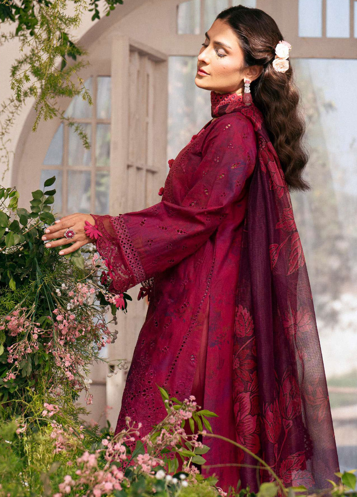Amal by Motifz Embroidered Lawn Suits Unstitched 3 Piece - MT25AEL 5426 VALERIE Amal by Motifz Embroidered Lawn Suits Unstitched 3 Piece - MT25AEL 5426 VALERIE