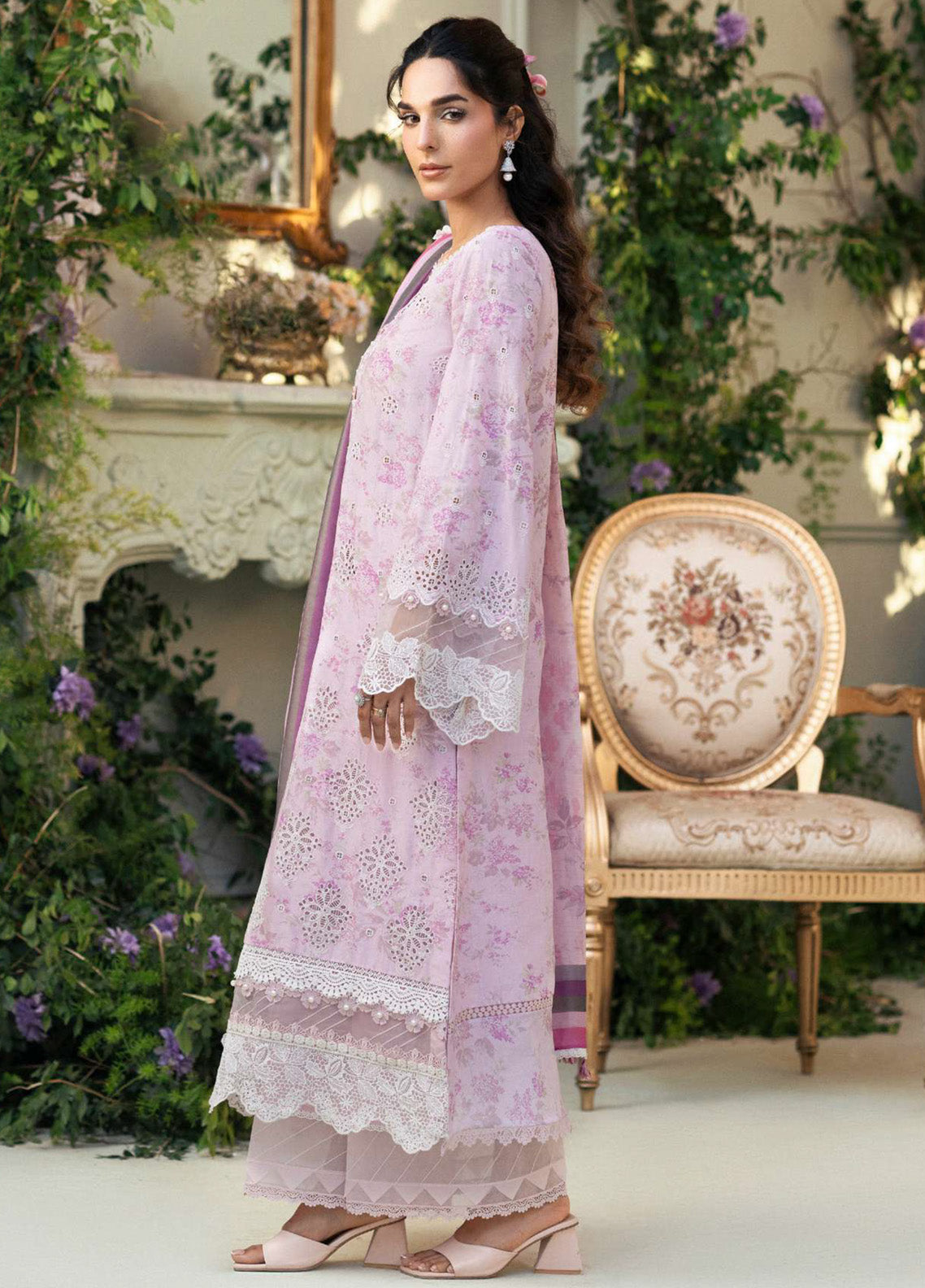 Amal by Motifz Embroidered Lawn Suits Unstitched 3 Piece - MT25AEL 5428 ASTER Amal by Motifz Embroidered Lawn Suits Unstitched 3 Piece - MT25AEL 5428 ASTER