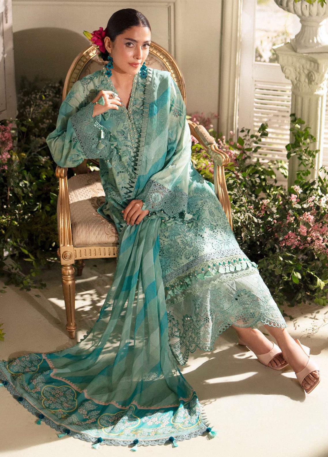 Amal by Motifz Embroidered Lawn Suits Unstitched 3 Piece - MT25AEL 5430 IRIS Amal by Motifz Embroidered Lawn Suits Unstitched 3 Piece - MT25AEL 5430 IRIS