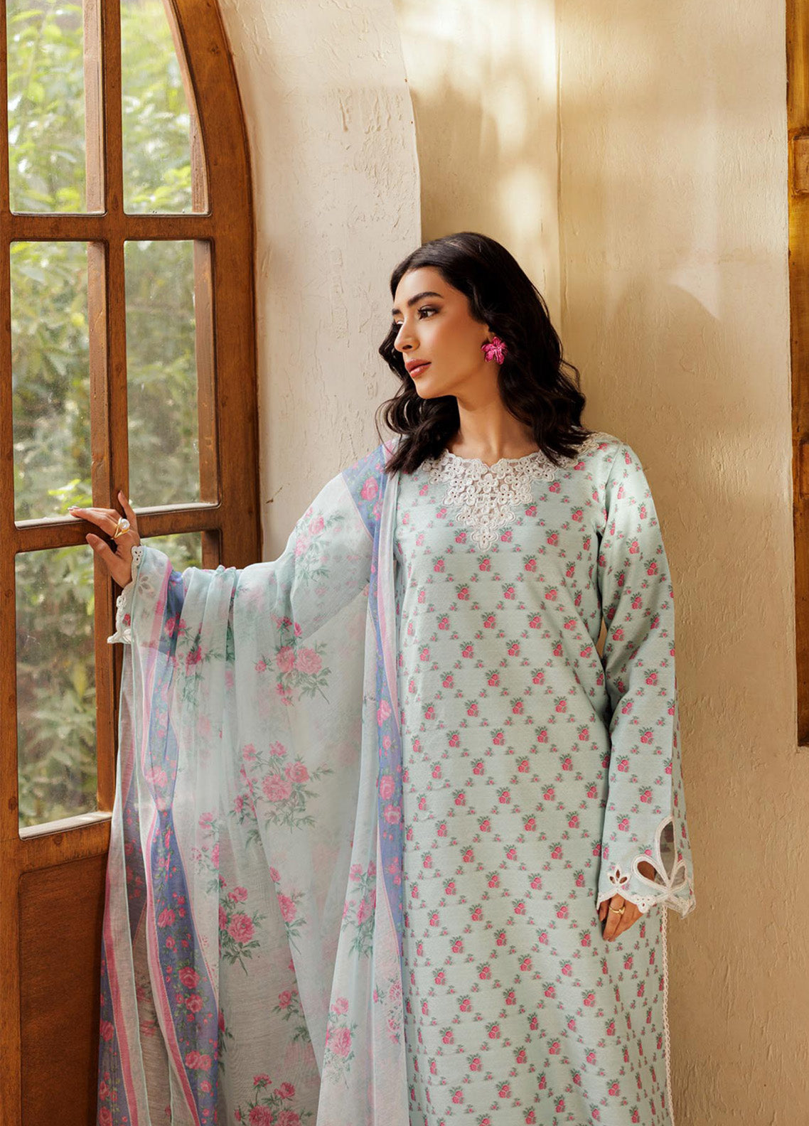 Amari by RajBari Embroidered Jacquard Lawn Suits Unstitched 3 Piece - RB25AHJ 02 Amari by RajBari Embroidered Jacquard Lawn Suits Unstitched 3 Piece - RB25AHJ 02