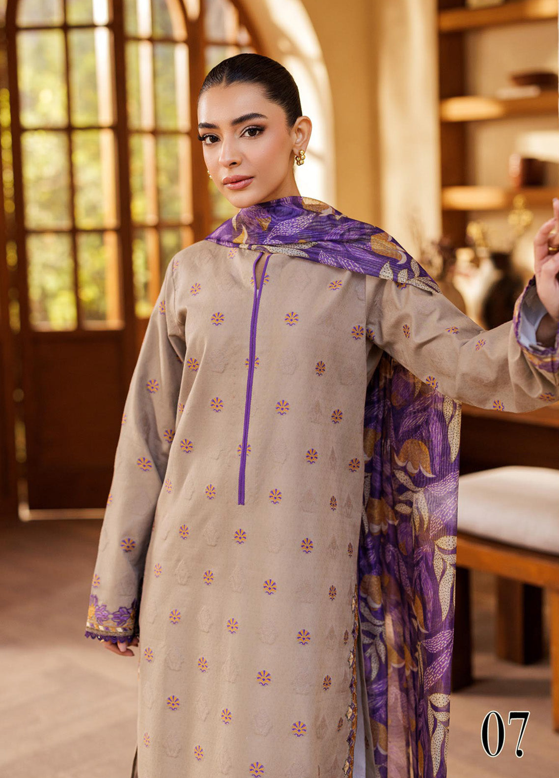 Amari by RajBari Embroidered Jacquard Lawn Suits Unstitched 3 Piece - RB25AHJ 07 Amari by RajBari Embroidered Jacquard Lawn Suits Unstitched 3 Piece - RB25AHJ 07
