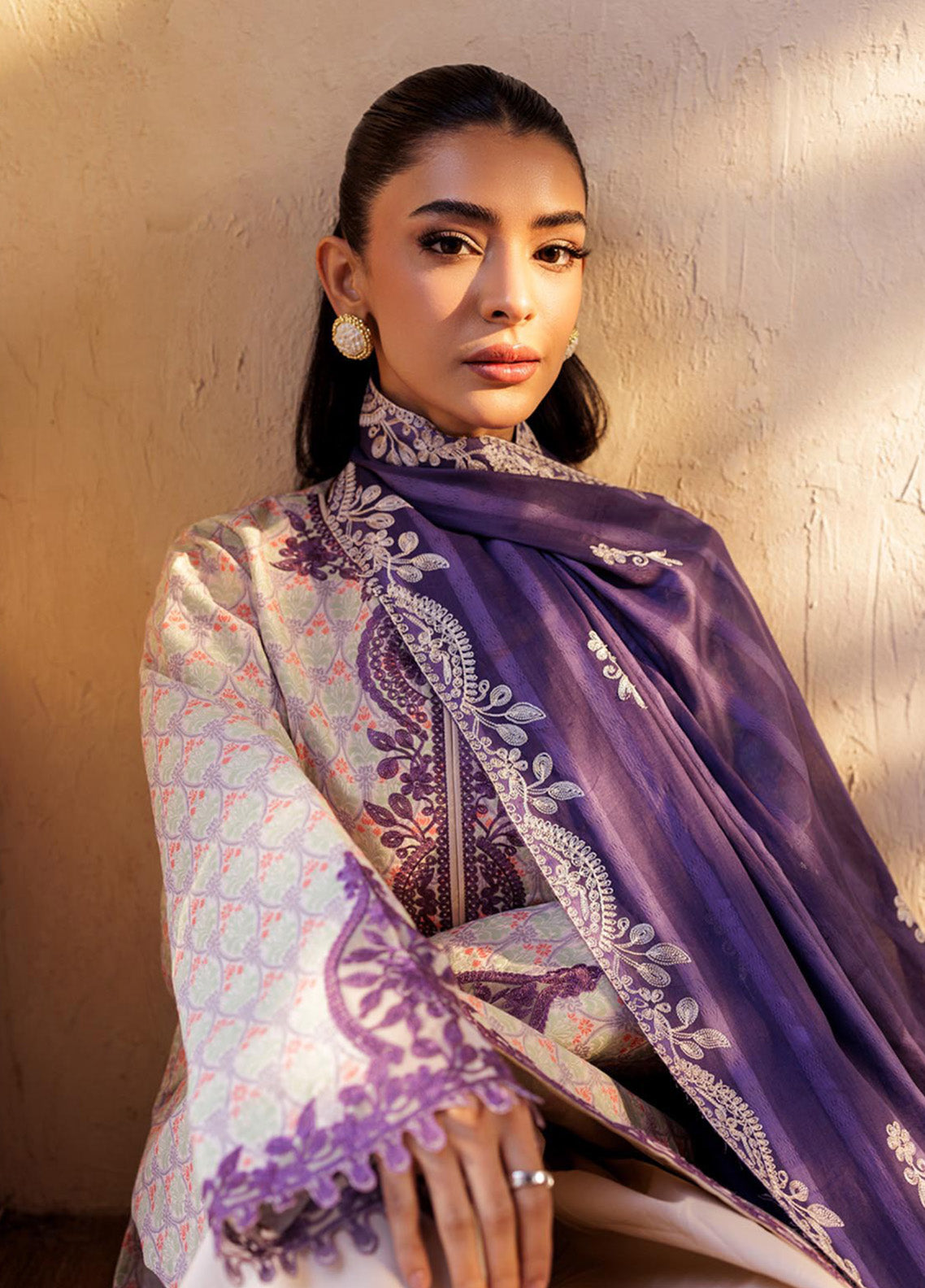 Amari by RajBari Embroidered Jacquard Lawn Suits Unstitched 3 Piece - RB25AHJ 11 Amari by RajBari Embroidered Jacquard Lawn Suits Unstitched 3 Piece - RB25AHJ 11