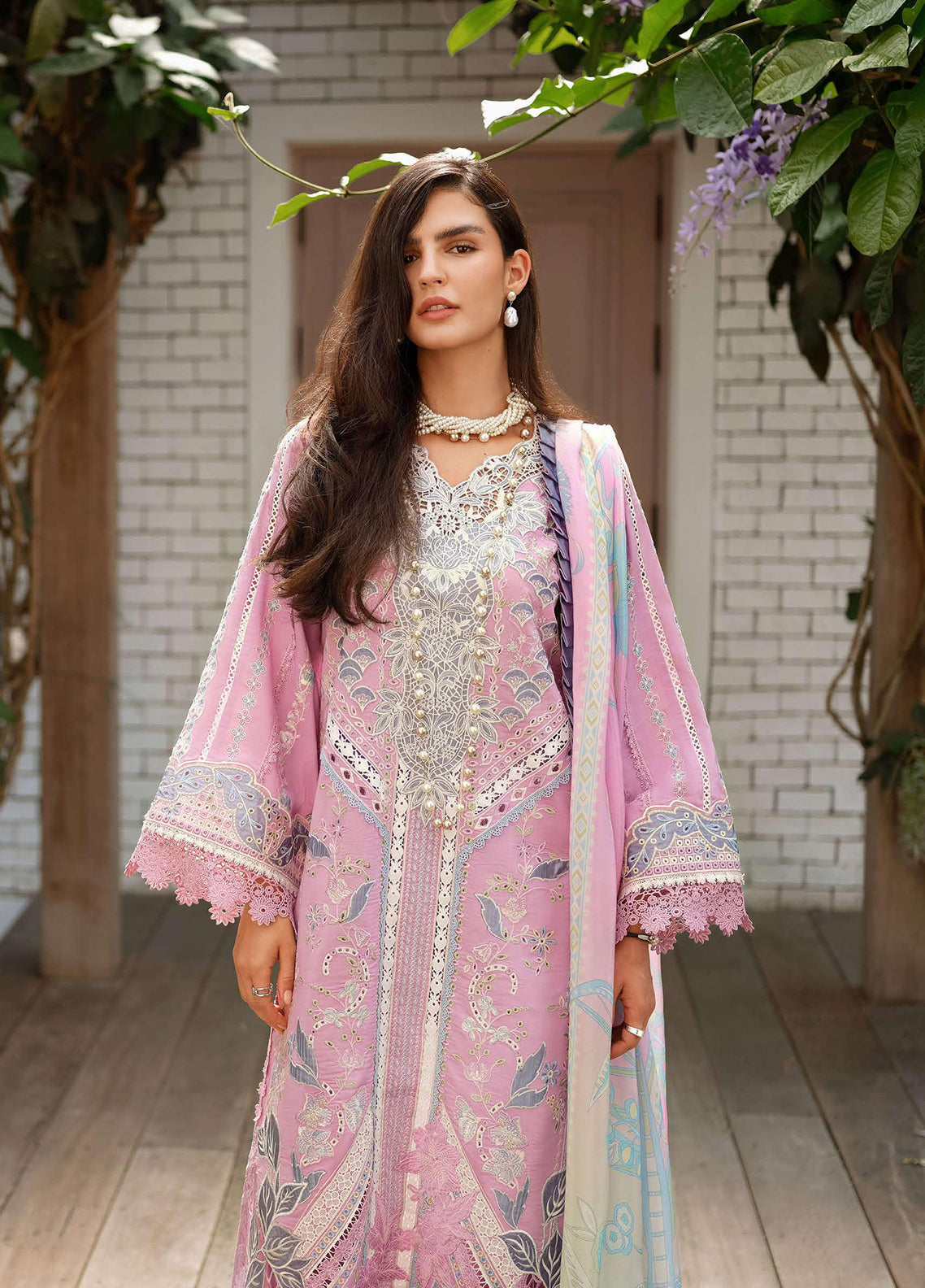 Amoi By Mushq Embroidered Lawn 3 Piece Unstitched Suit MQ26AHL D-08 ENDLESS LOVE Amoi By Mushq Embroidered Lawn 3 Piece Unstitched Suit MQ26AHL D-08 ENDLESS LOVE