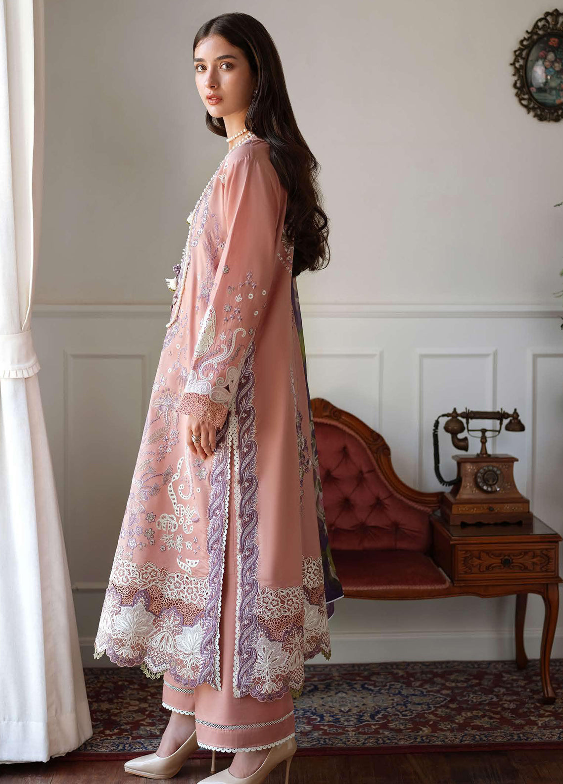 Amoi By Mushq Embroidered Lawn 3 Piece Unstitched Suit MQ26AHL D-16 DAISY CHAIN Amoi By Mushq Embroidered Lawn 3 Piece Unstitched Suit MQ26AHL D-16 DAISY CHAIN