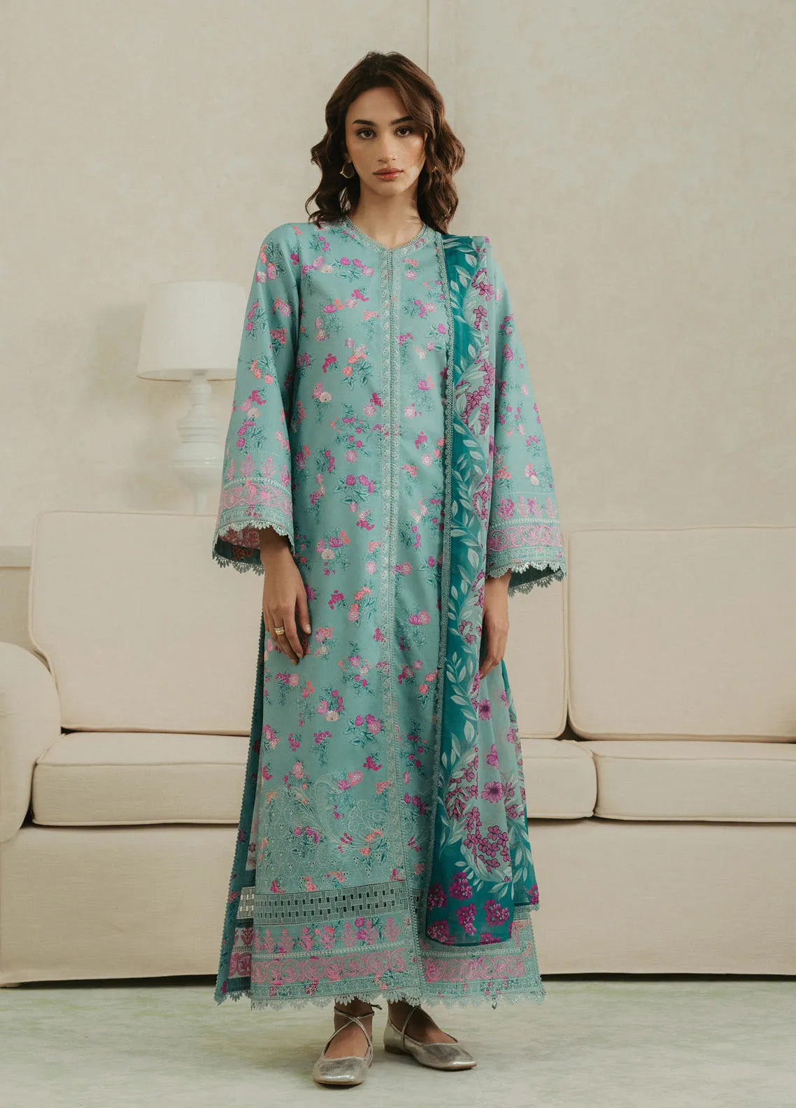 Amore by Ayzel Embroidered Lawn Suits Unstitched 3 Piece - AF25AA 07 GLEAM Amore by Ayzel Embroidered Lawn Suits Unstitched 3 Piece - AF25AA 07 GLEAM