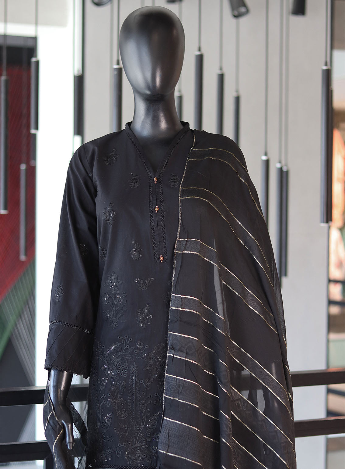 Amsal By Usman Fabrics Embroidered Cotton Lawn Suit Stitched 3 Piece - UF24AM 03 Amsal By Usman Fabrics Embroidered Cotton Lawn Suit Stitched 3 Piece - UF24AM 03