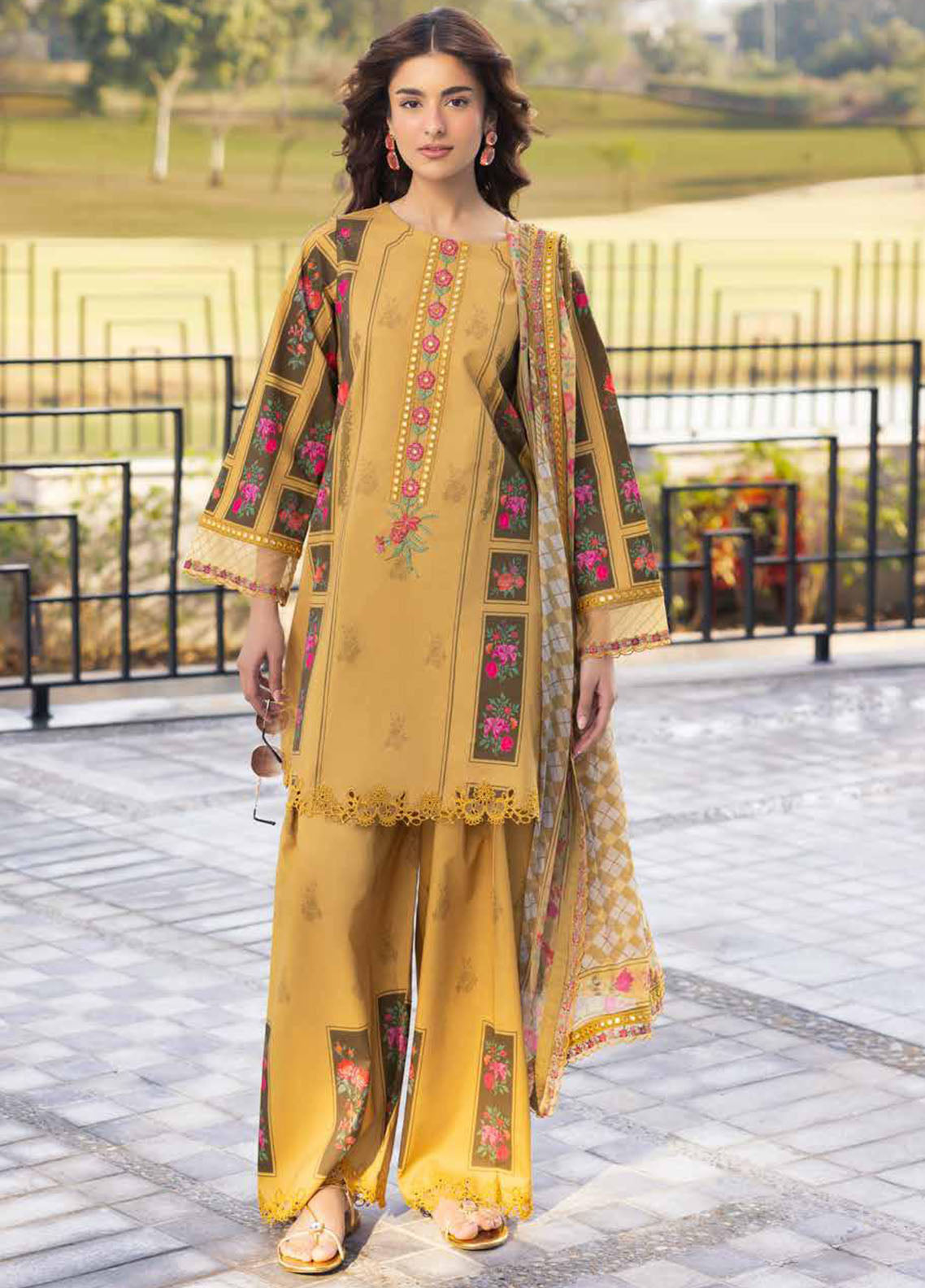 Aniiq By Charizma Embroidered Lawn 3 Piece Unstitched Suit CH26ALV1 D-03 Aniiq By Charizma Embroidered Lawn 3 Piece Unstitched Suit CH26ALV1 D-03