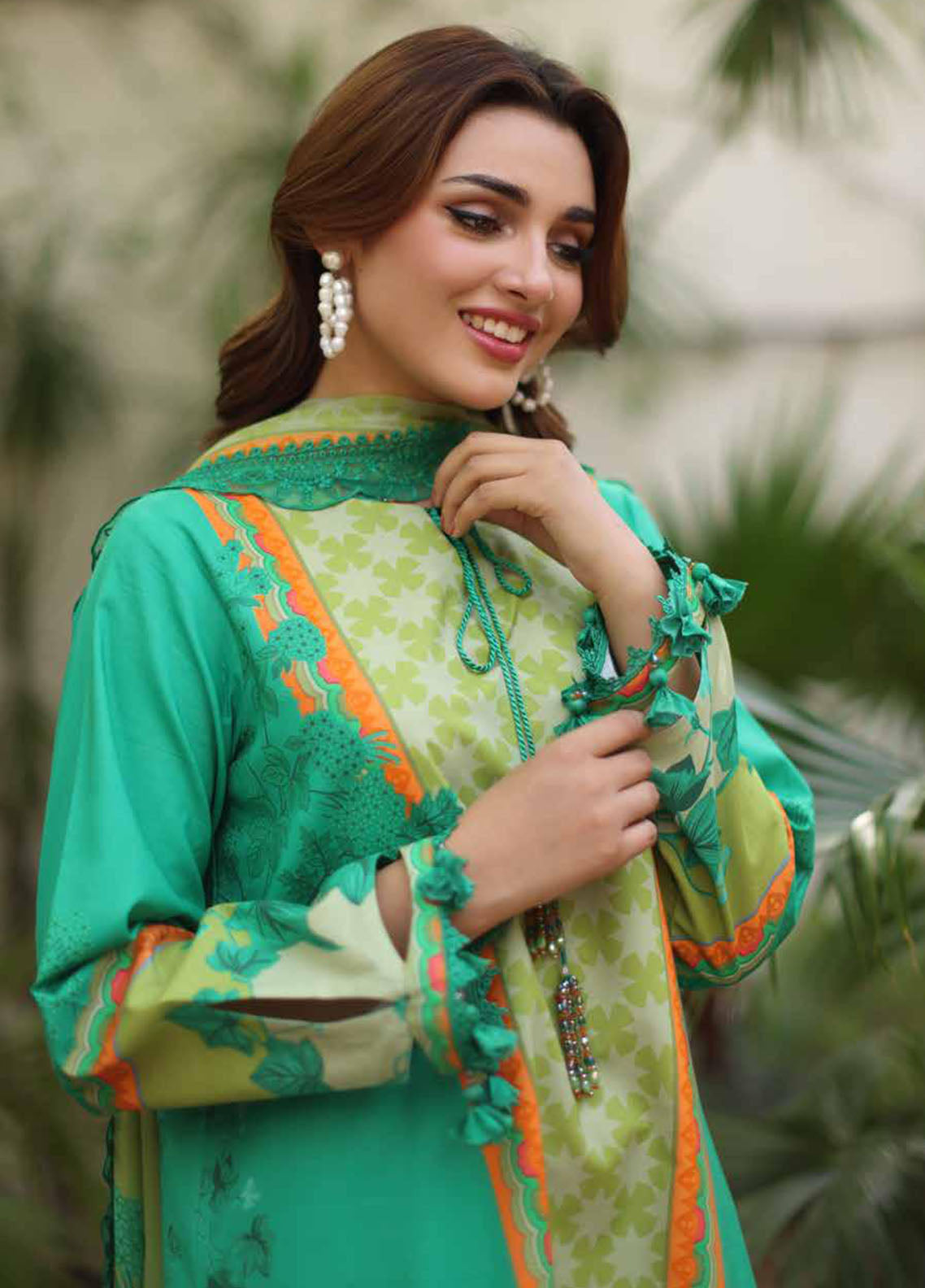 Aniiq By Charizma Embroidered Lawn 3 Piece Unstitched Suit CH26ALV1 D-05 Aniiq By Charizma Embroidered Lawn 3 Piece Unstitched Suit CH26ALV1 D-05