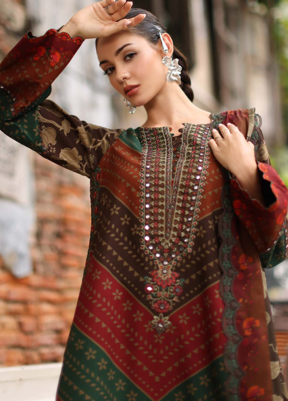 Aniiq By Charizma Embroidered Linen 3 Piece Unstitched Suit CH26AELV1 D-ANW7-06 Aniiq By Charizma Embroidered Linen 3 Piece Unstitched Suit CH26AELV1 D-ANW7-06