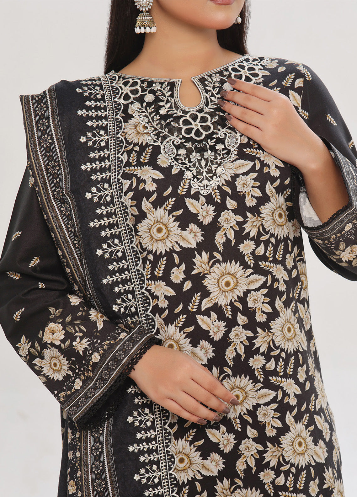 Anmol By VS Textile Embroidered Cottel Suits Unstitched 3 Piece - VS24AC2 576 Anmol By VS Textile Embroidered Cottel Suits Unstitched 3 Piece - VS24AC2 576