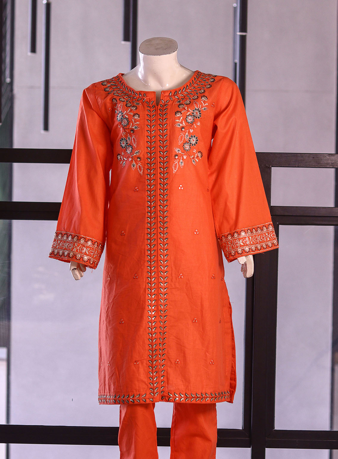 Aroob Fancy Cotton Suit - ARB26G 0271 Aroob Fancy Cotton Suit - ARB26G 0271