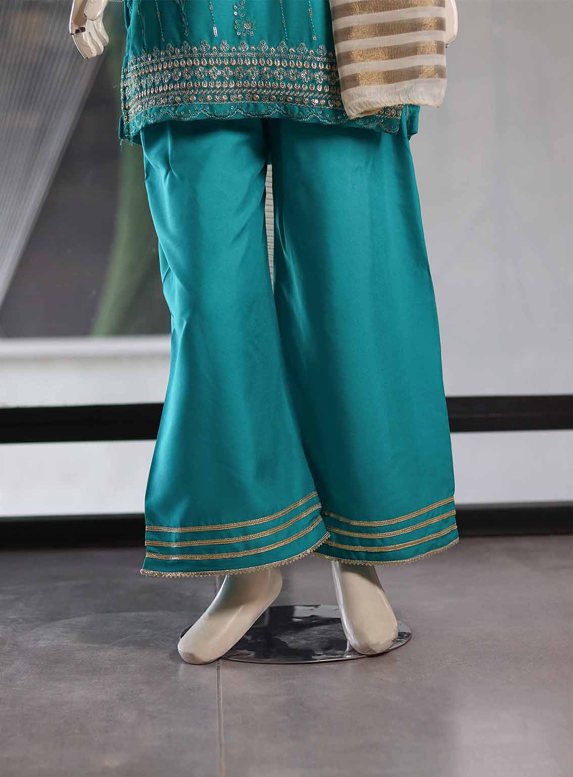 Aroob Fancy Embroidered Chiffon Suits Stitched 3 Piece - ARB25G 0120 GREEN Aroob Fancy Embroidered Chiffon Suits Stitched 3 Piece - ARB25G 0120 GREEN