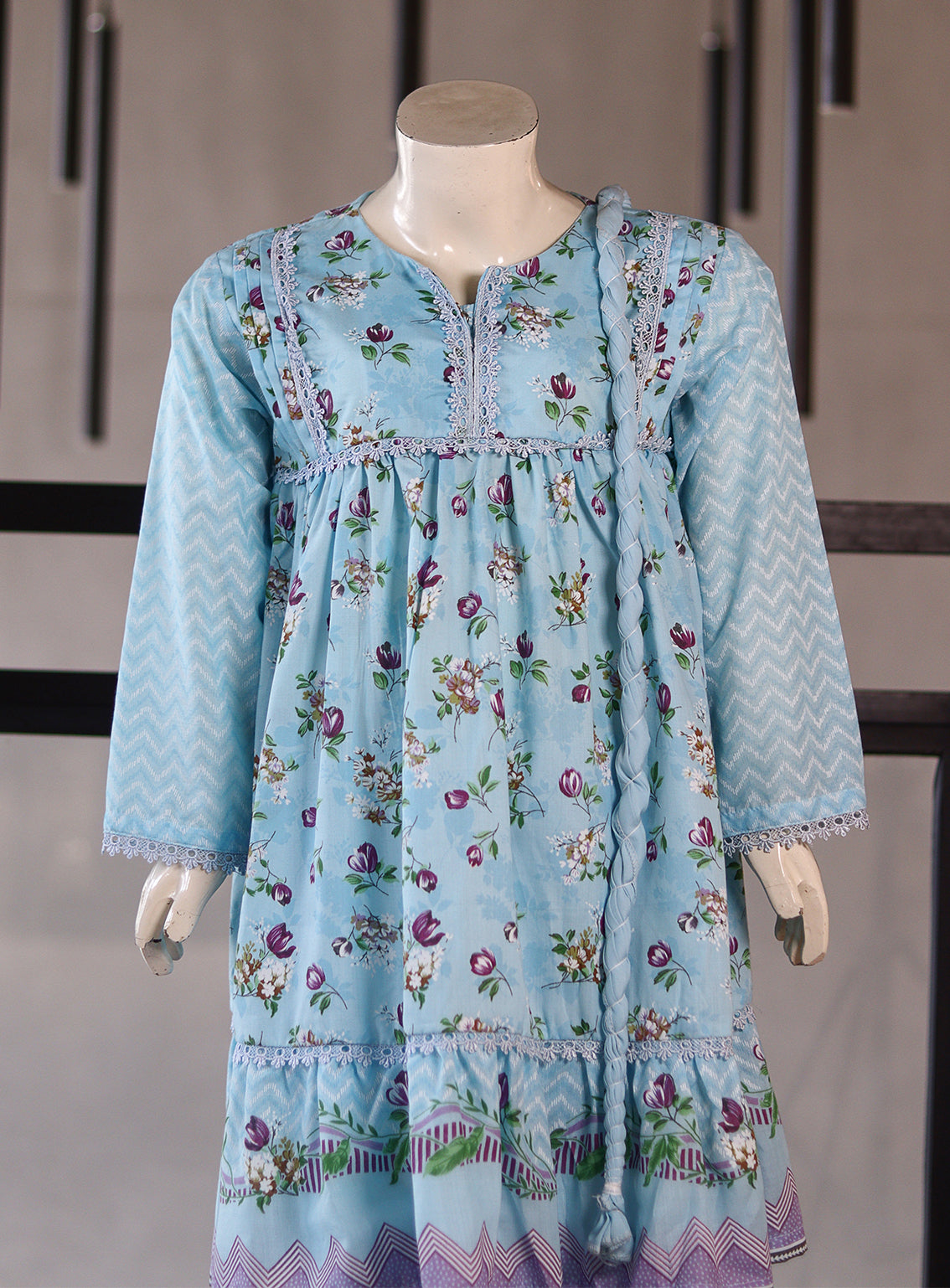 Aroob Fancy Embroidered Lawn Suits Stitched 3 Piece - ARB25G 0185 BLUE Aroob Fancy Embroidered Lawn Suits Stitched 3 Piece - ARB25G 0185 BLUE