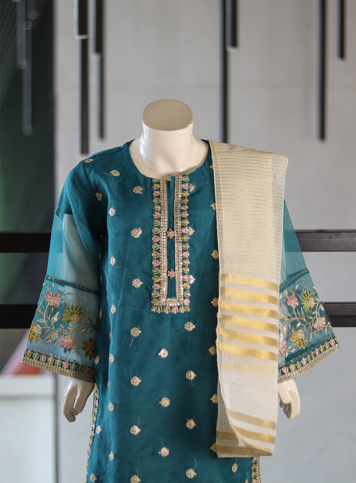Aroob Fancy Embroidered Organza Suit Stitch 3 Piece - ARB24G 169 Aroob Fancy Embroidered Organza Suit Stitch 3 Piece - ARB24G 169