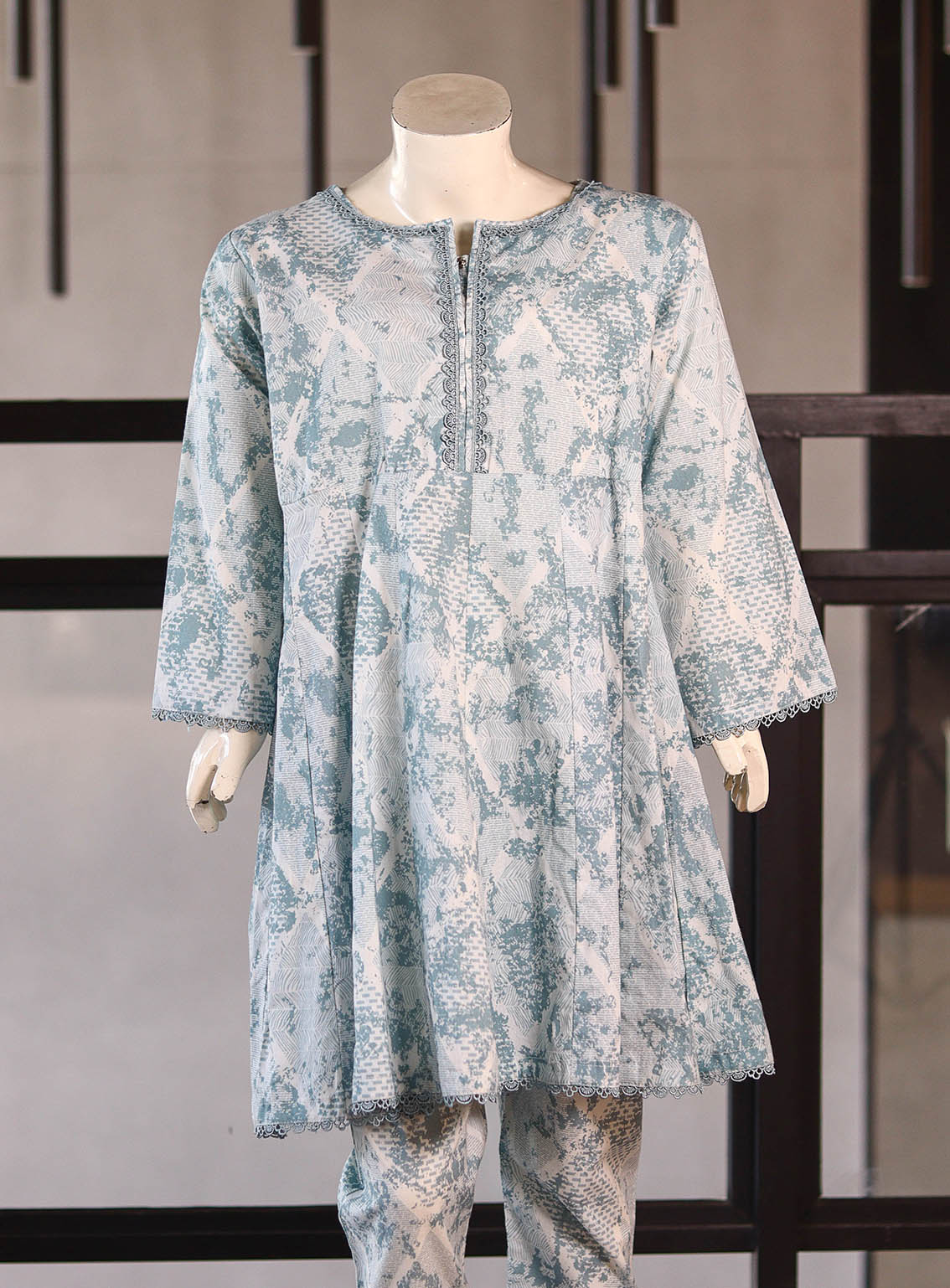 Aroob Fancy Embroidered Swiss Lawn Suits Stitched 2 Piece - ARB25G 0190 ICE BLUE Aroob Fancy Embroidered Swiss Lawn Suits Stitched 2 Piece - ARB25G 0190 ICE BLUE