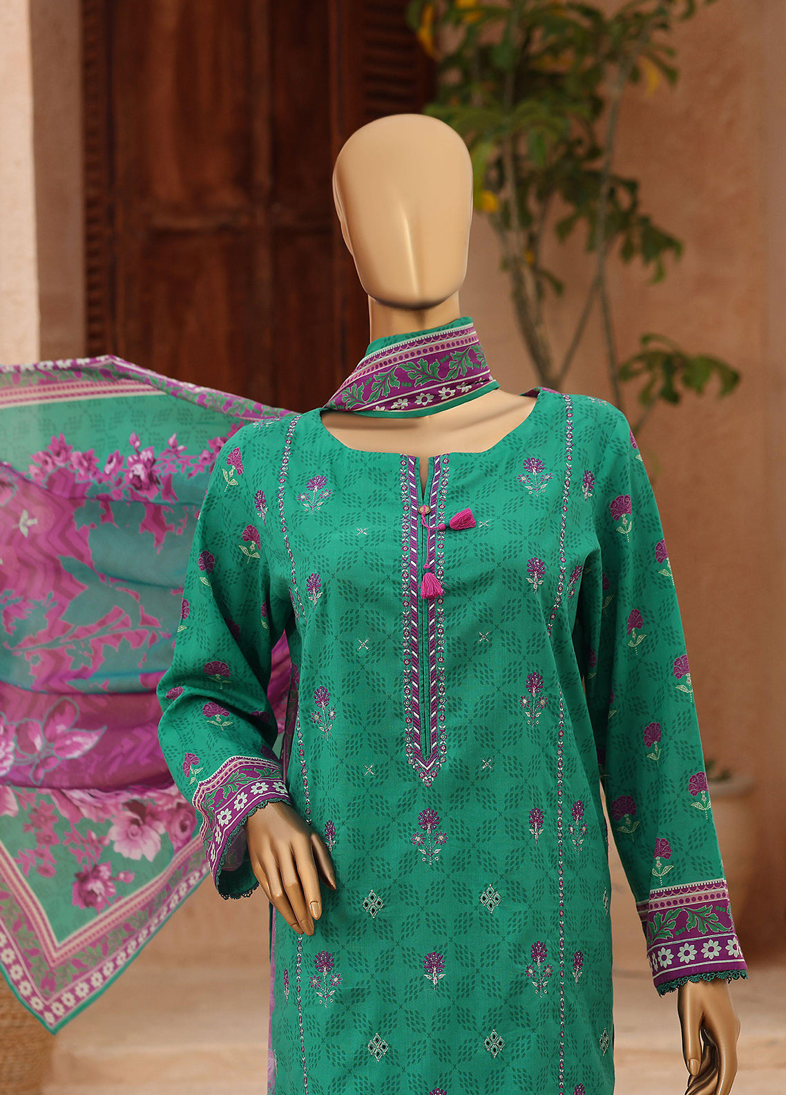 Asasa By HZ Textile Digital Printed Embroidered Lawn 3 Piece Unstitched Suit HZ26ADPE D-AEC-1292 Asasa By HZ Textile Digital Printed Embroidered Lawn 3 Piece Unstitched Suit HZ26ADPE D-AEC-1292