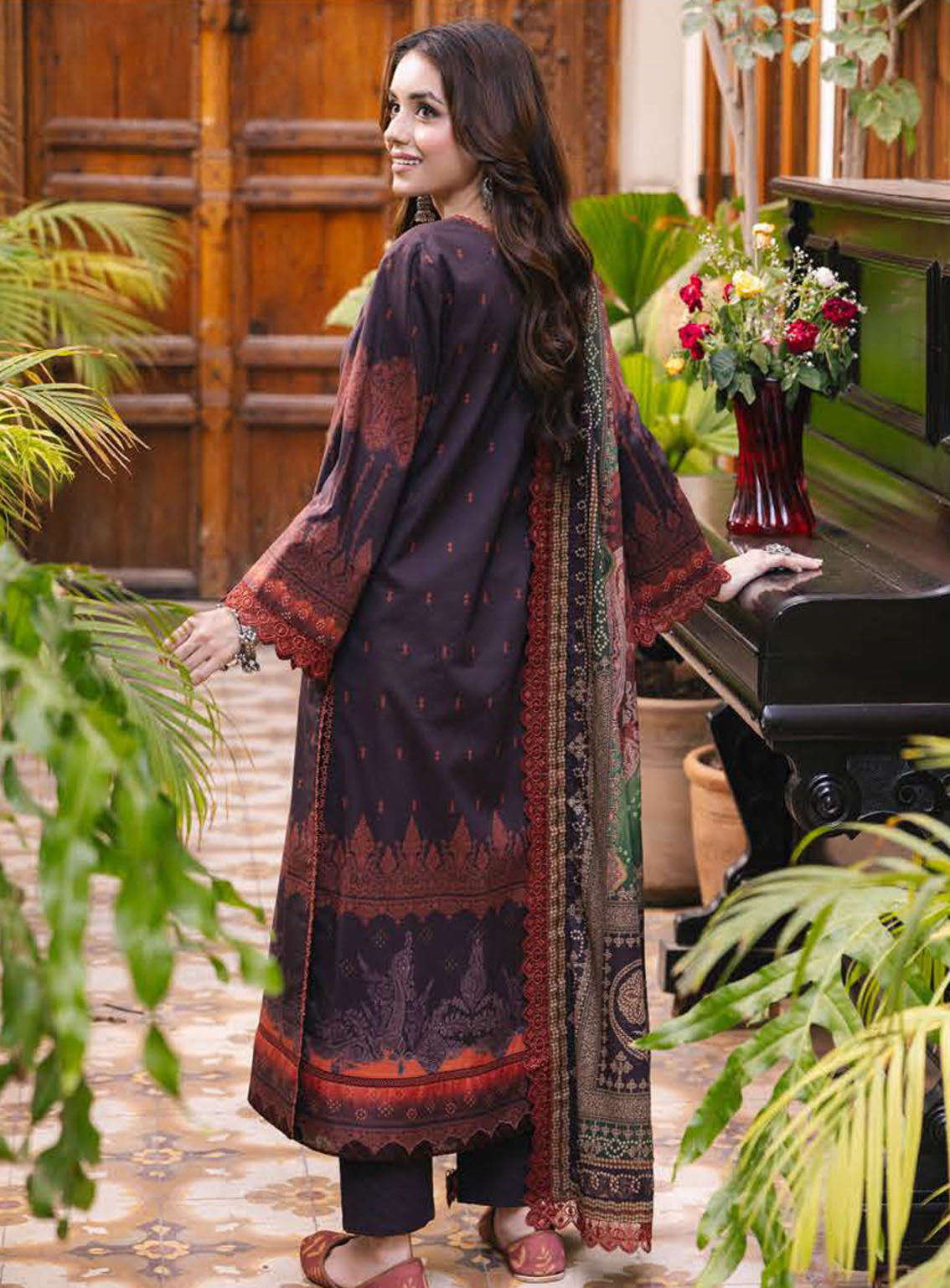 Asim Jofa Printed Lawn Suits Unstitched 3 Piece - AJ24BP AJGB-06 Asim Jofa Printed Lawn Suits Unstitched 3 Piece - AJ24BP AJGB-06