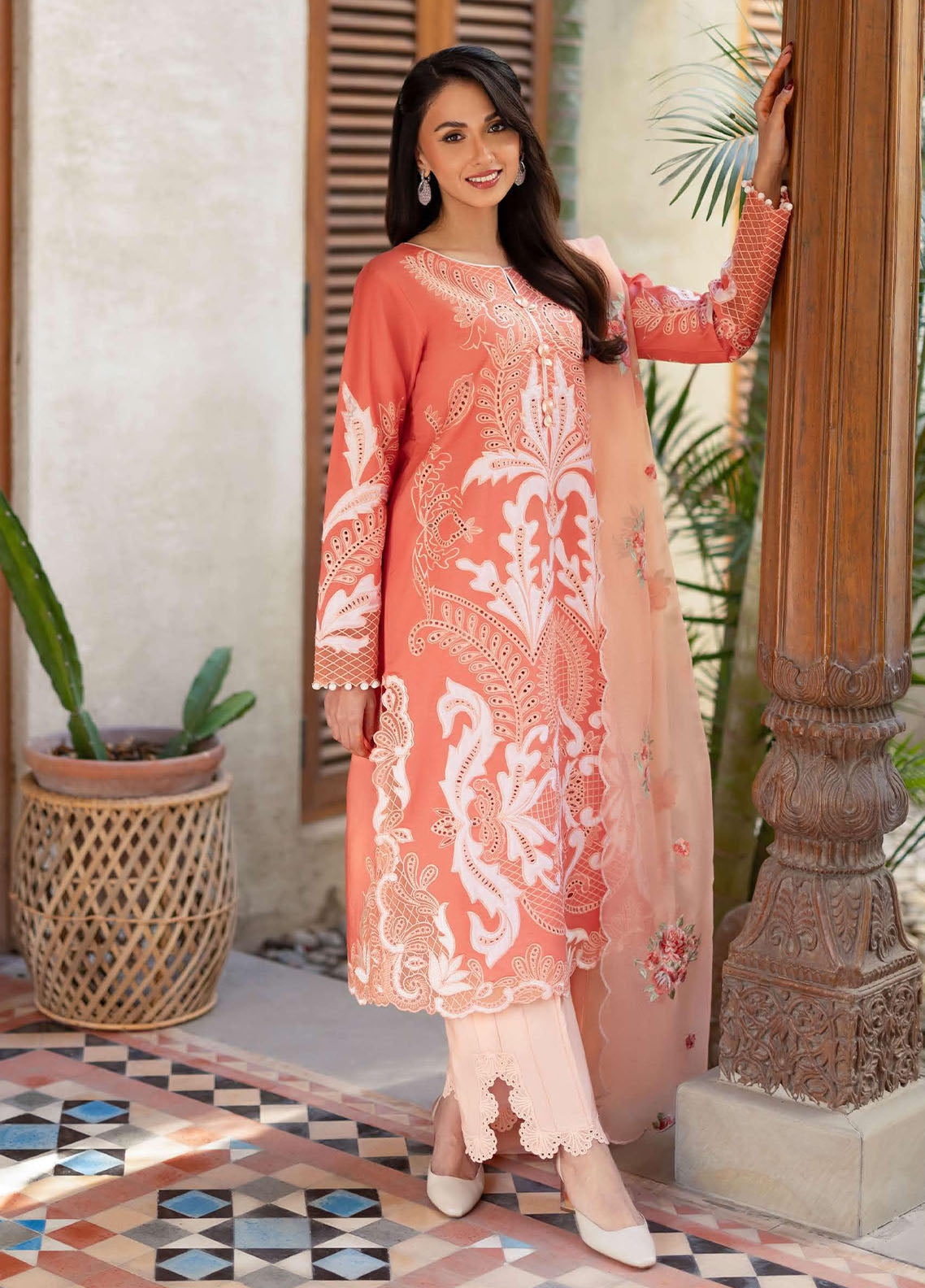 Astoria By Mushq Festive Embroidered Lawn 3 Piece Unstitched Suit MQ26AFL D-10 AVIENNE Astoria By Mushq Festive Embroidered Lawn 3 Piece Unstitched Suit MQ26AFL D-10 AVIENNE