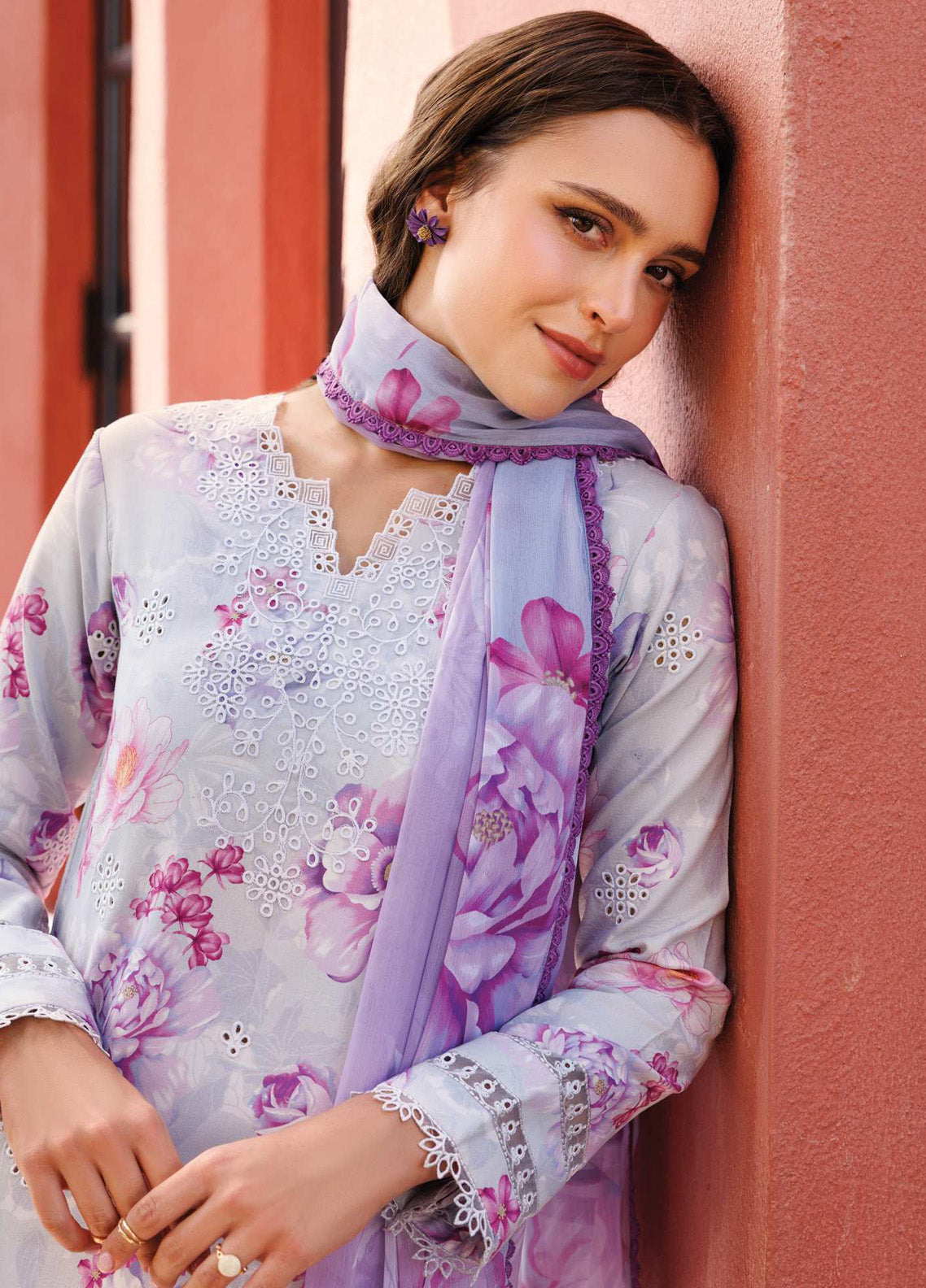 Aurea by Farasha Embroidered Lawn Suits Unstitched 3 Piece - FSH25AEL 11 ROSY MIST Aurea by Farasha Embroidered Lawn Suits Unstitched 3 Piece - FSH25AEL 11 ROSY MIST