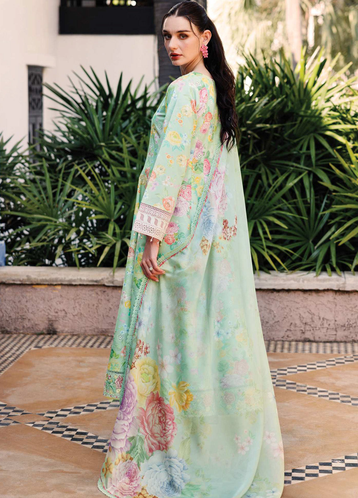 Aurea by Farasha Embroidered Lawn Suits Unstitched 3 Piece - FSH25AEL 12 MINT DEW Aurea by Farasha Embroidered Lawn Suits Unstitched 3 Piece - FSH25AEL 12 MINT DEW
