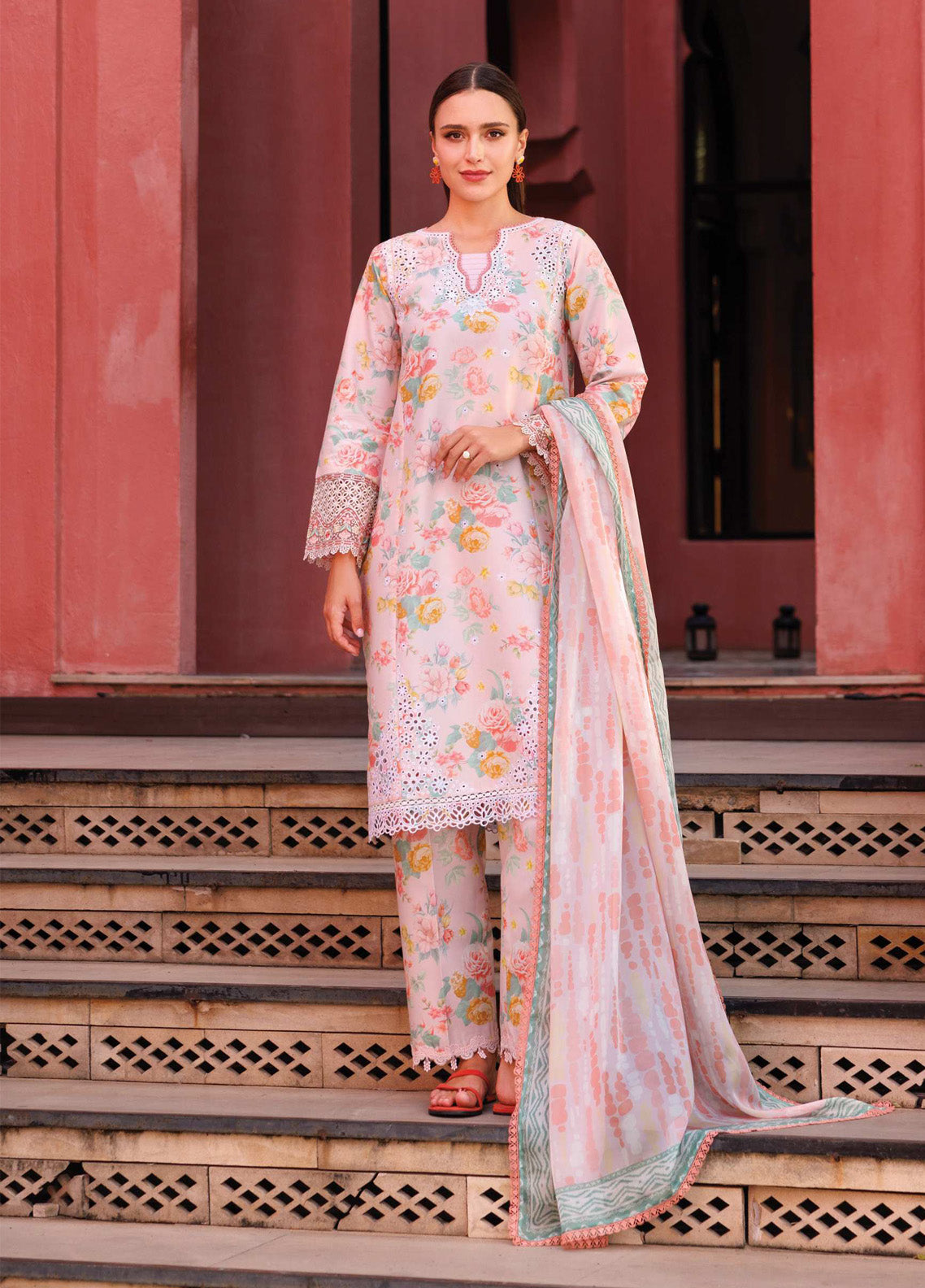 Aurea by Farasha Embroidered Lawn Suits Unstitched 3 Piece - FSH25AEL 14 PEACH GLOW Aurea by Farasha Embroidered Lawn Suits Unstitched 3 Piece - FSH25AEL 14 PEACH GLOW