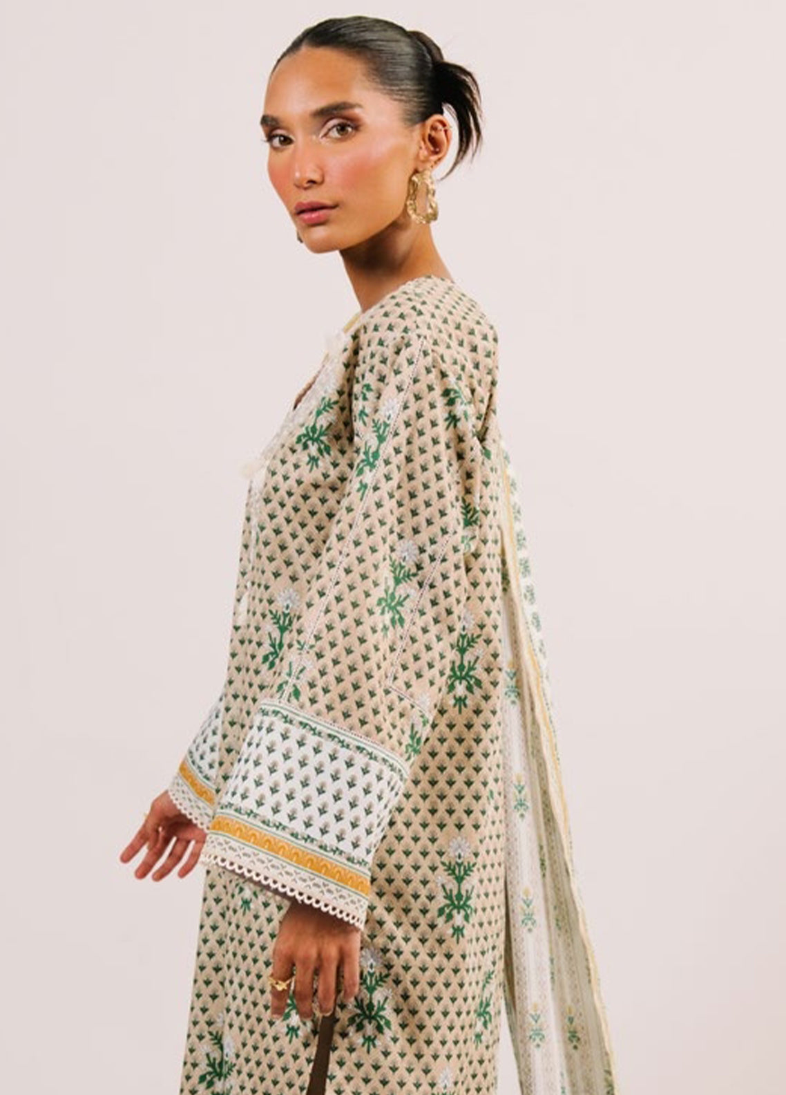 Autumn Parade By Gul Ahmed Embroidered Cotton 3 Piece Unstitched Suit GA26APMS D-DN-62072 Autumn Parade By Gul Ahmed Embroidered Cotton 3 Piece Unstitched Suit GA26APMS D-DN-62072