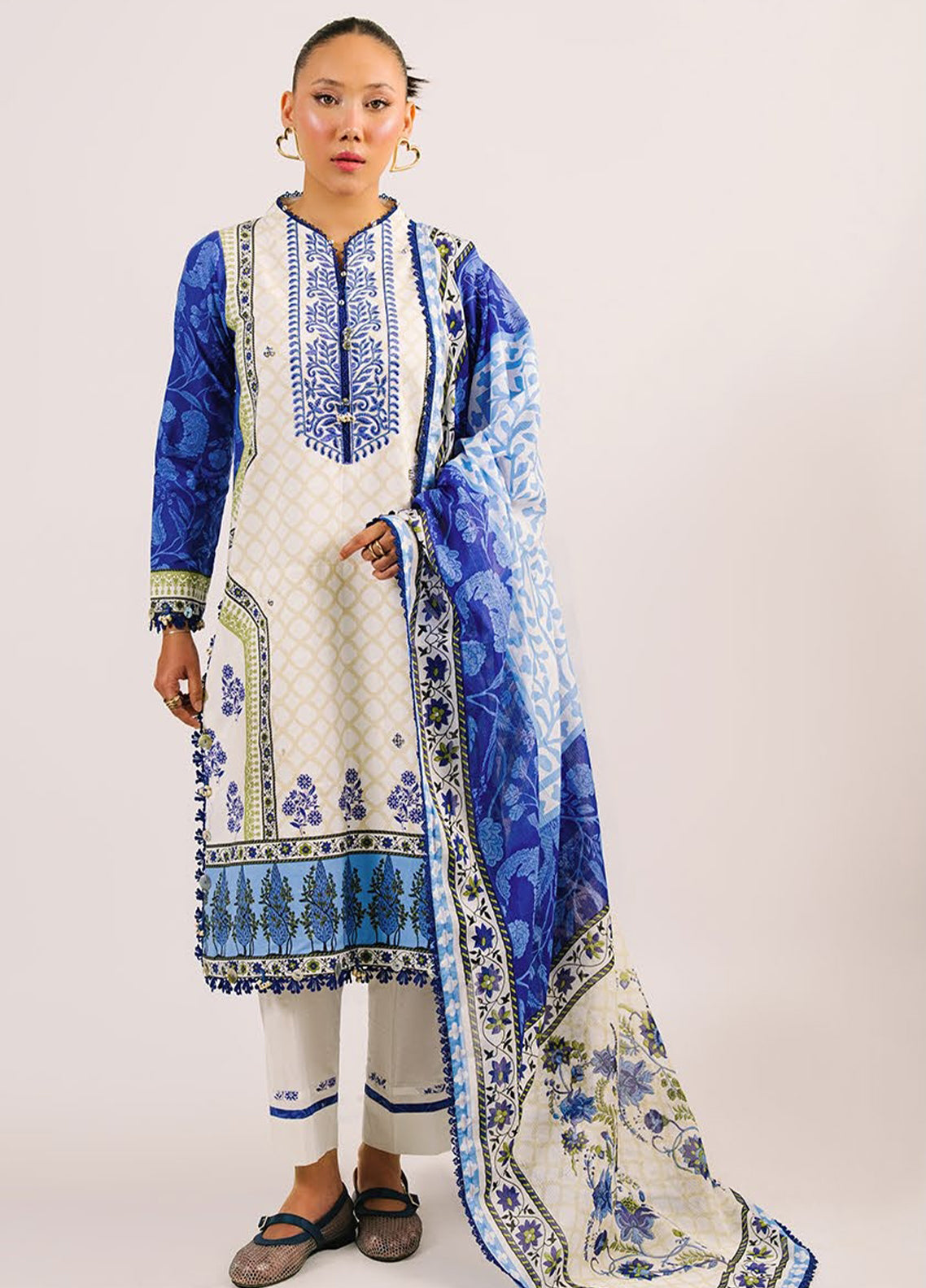 Autumn Parade By Gul Ahmed Embroidered Cotton 3 Piece Unstitched Suit GA26APMS D-DN-62075 Autumn Parade By Gul Ahmed Embroidered Cotton 3 Piece Unstitched Suit GA26APMS D-DN-62075
