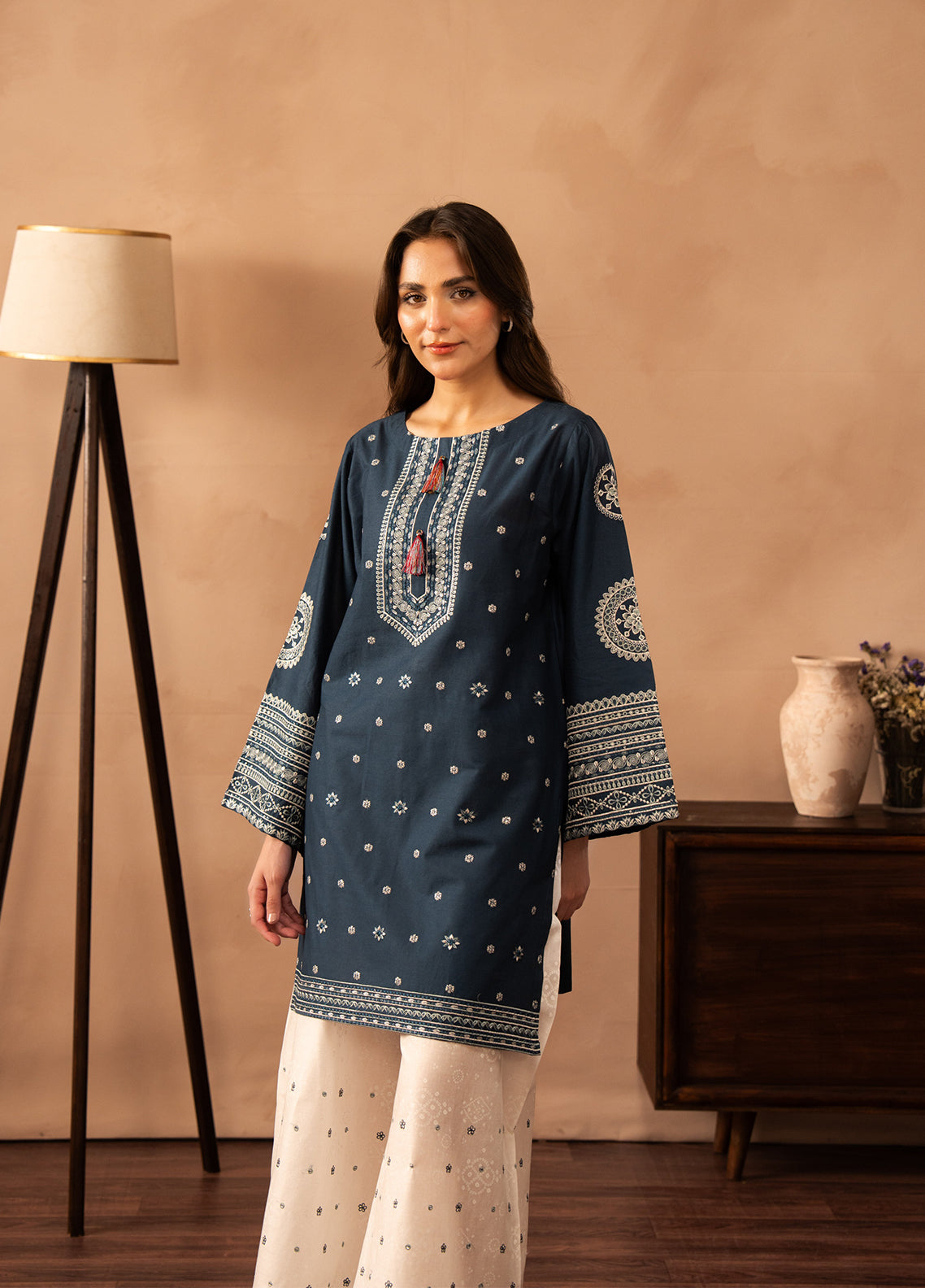 Ayaane By Amani Pret Printed Lawn 2 Piece Stitched Shirt Trouser AP26AP D-AY-1091 ZAYENEE Blue White - Front View Ayaane By Amani Pret Printed Lawn 2 Piece Stitched Shirt Trouser AP26AP D-AY-1091 ZAYENEE Blue White - Front View