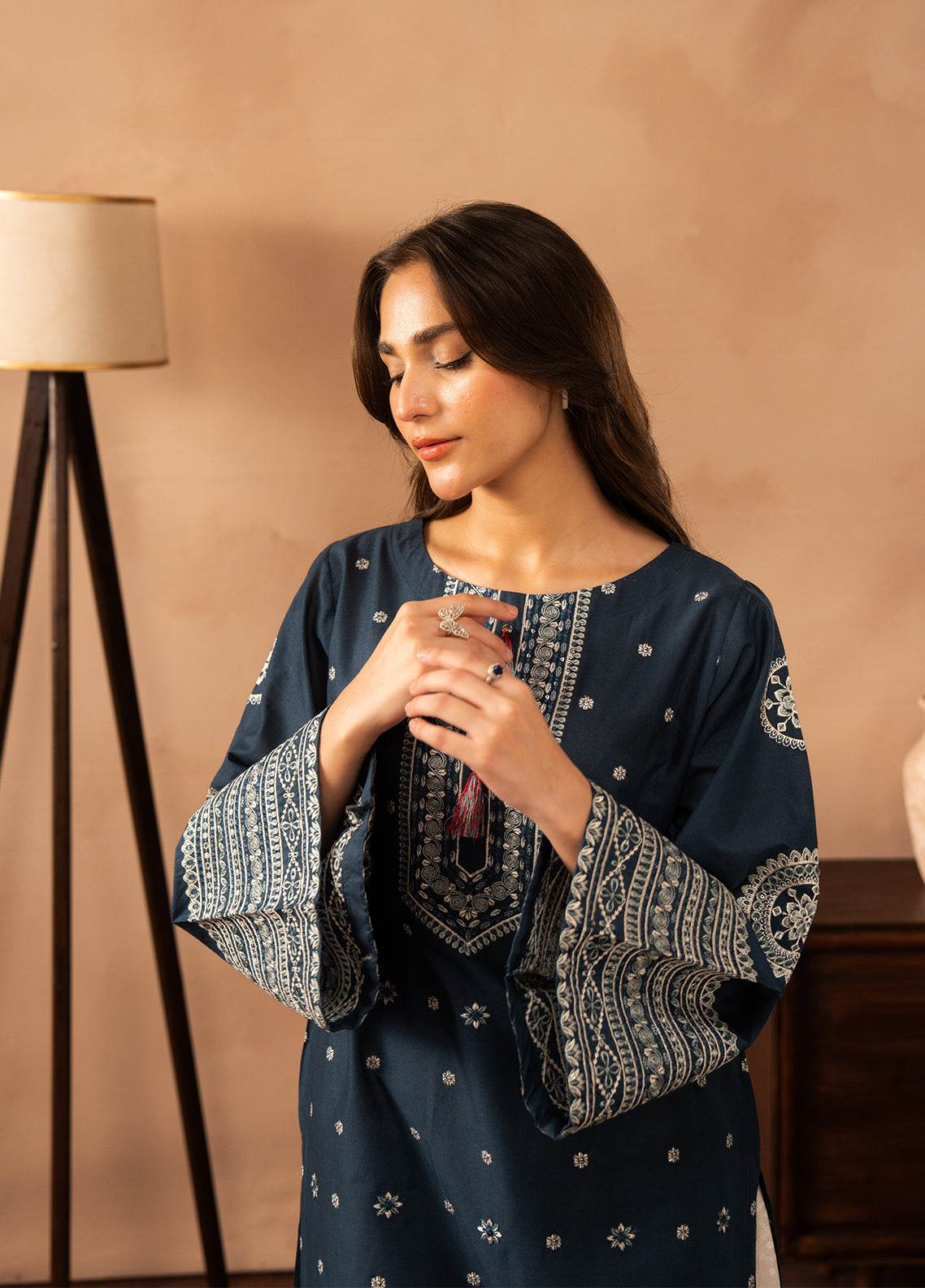 Ayaane By Amani Pret Printed Lawn 2 Piece Stitched Shirt Trouser AP26AP D-AY-1091 ZAYENEE Blue White - Detail Ayaane By Amani Pret Printed Lawn 2 Piece Stitched Shirt Trouser AP26AP D-AY-1091 ZAYENEE Blue White - Detail