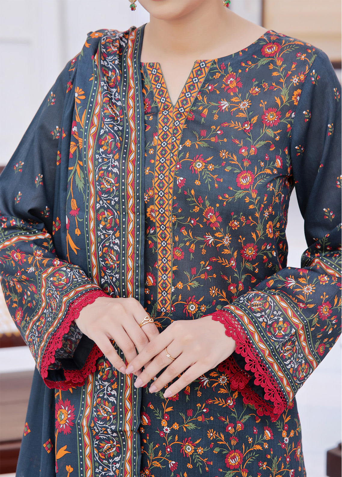 Ayesha Alishba by VS Textile Printed Lawn Suits Unstitched 3 Piece - VS25AA 598 Ayesha Alishba by VS Textile Printed Lawn Suits Unstitched 3 Piece - VS25AA 598