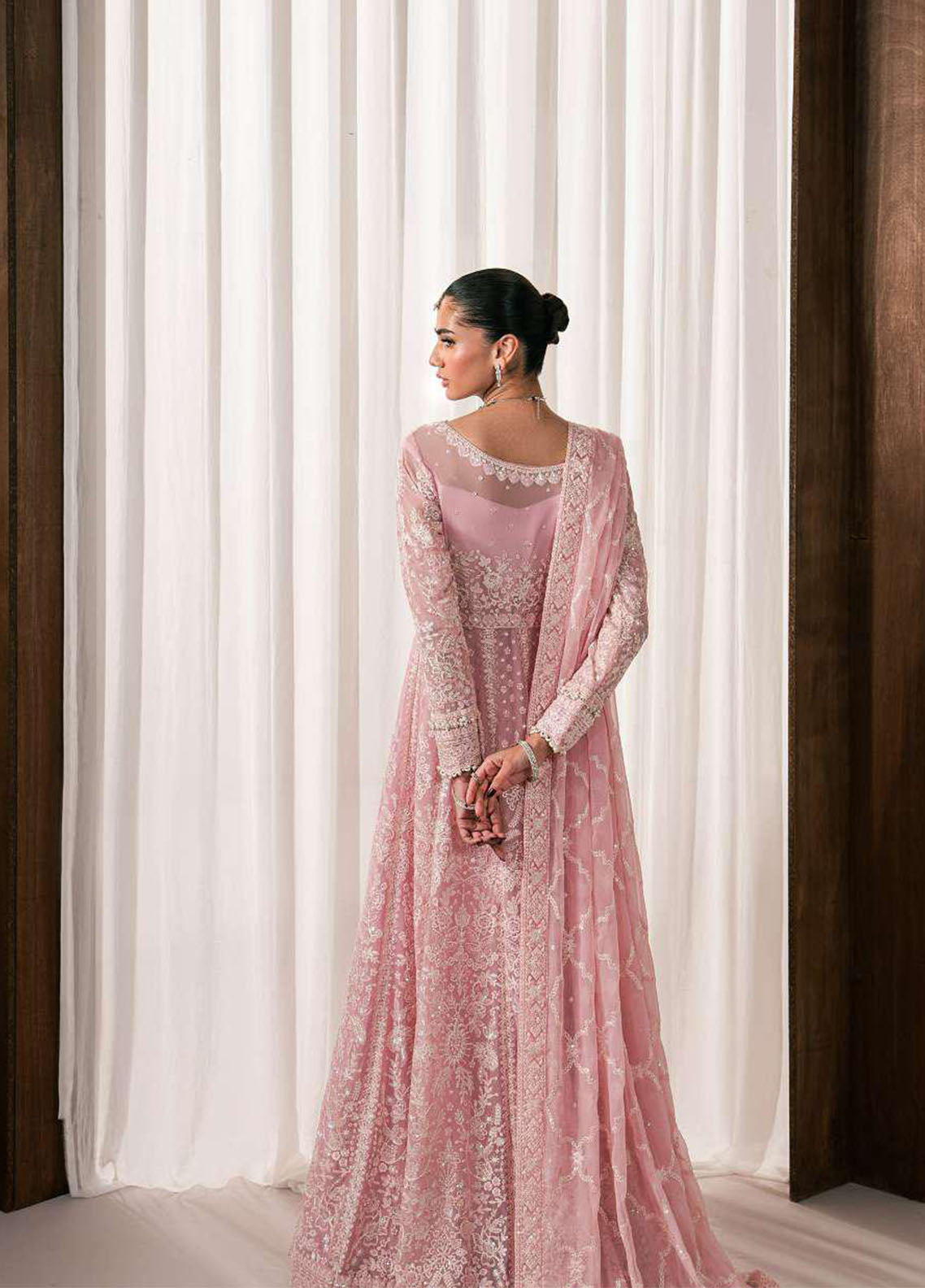 Ayla By Gulaal Embroidered Chiffon 3 Piece Unstitched Suit GL26ALC D-38 NOA Ayla By Gulaal Embroidered Chiffon 3 Piece Unstitched Suit GL26ALC D-38 NOA