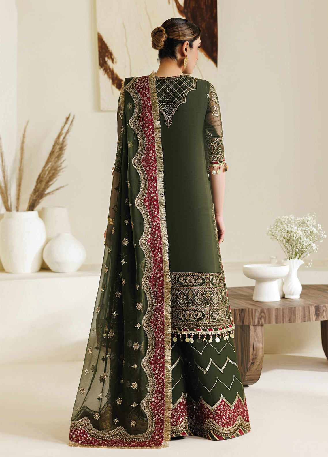 Aymal By Alizeh Fashion Handcrafted Bamber Chiffon 3 Piece Unstitched Suit AF26AHBC D-AF-BHM-4075 HYAN Aymal By Alizeh Fashion Handcrafted Bamber Chiffon 3 Piece Unstitched Suit AF26AHBC D-AF-BHM-4075 HYAN