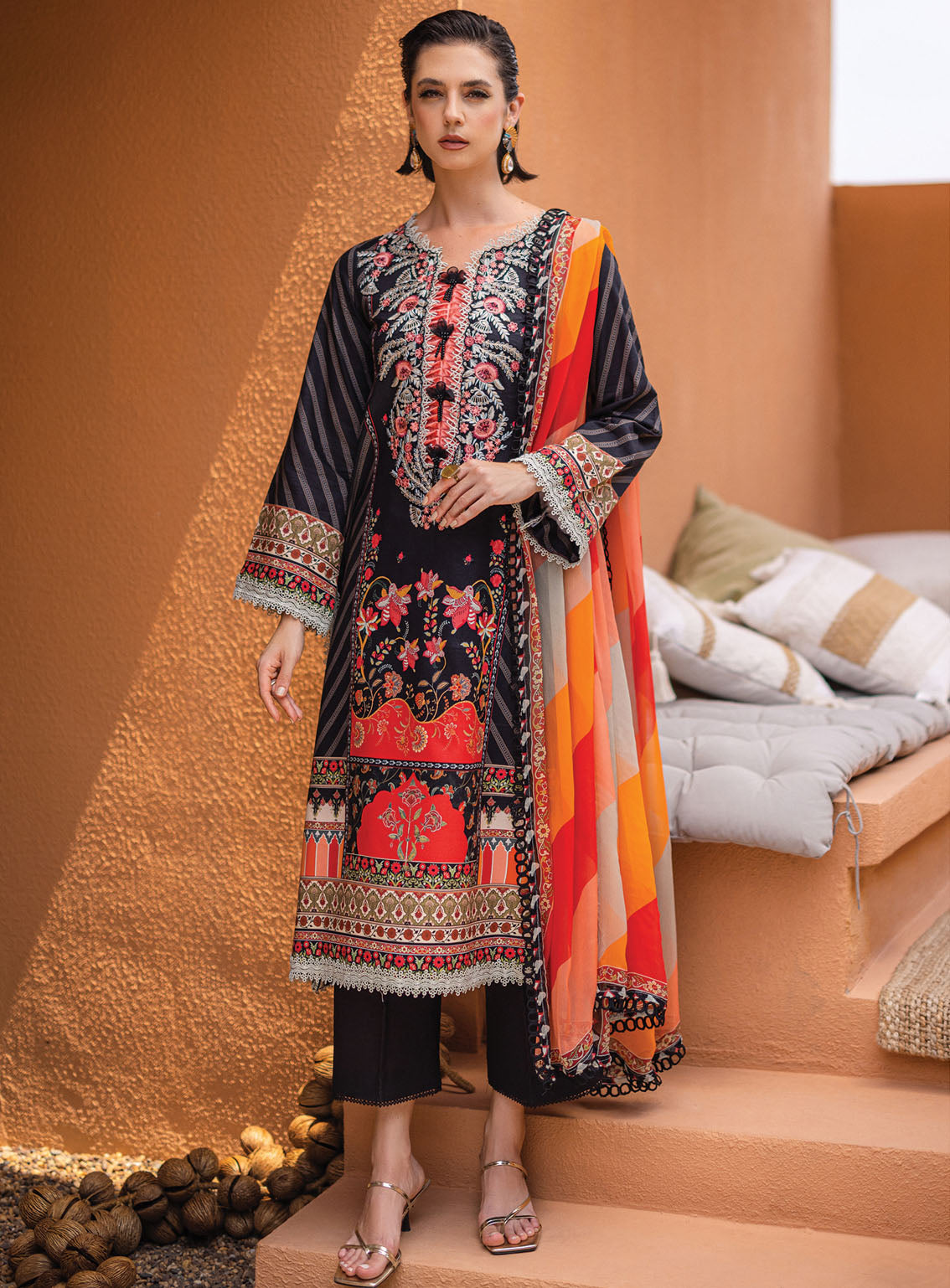 Azalea By Roheenaz Printed Lawn Suits Unstitched 3 Piece - RNZ24APL RNZ-05A Azalea By Roheenaz Printed Lawn Suits Unstitched 3 Piece - RNZ24APL RNZ-05A