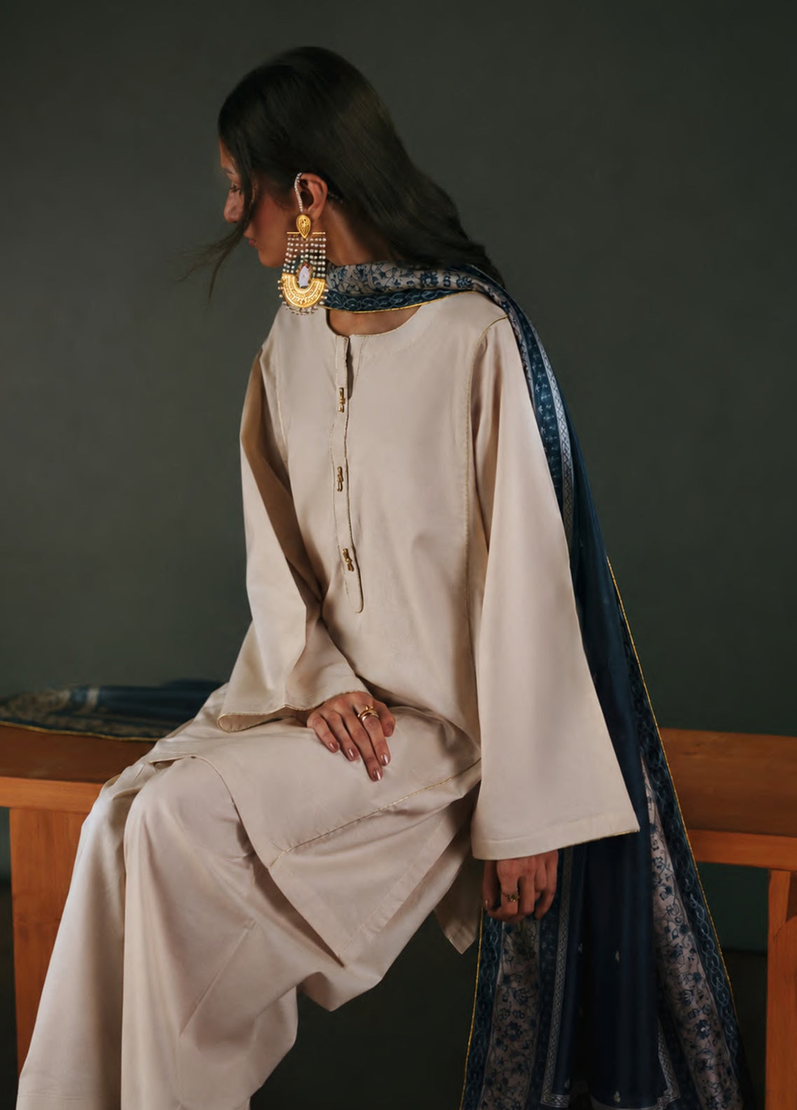 Azzurra By Casual Lite Solid Cotton Lawn 3 Piece Stitched Suit CL26ASVC D-05 MIREVA Azzurra By Casual Lite Solid Cotton Lawn 3 Piece Stitched Suit CL26ASVC D-05 MIREVA