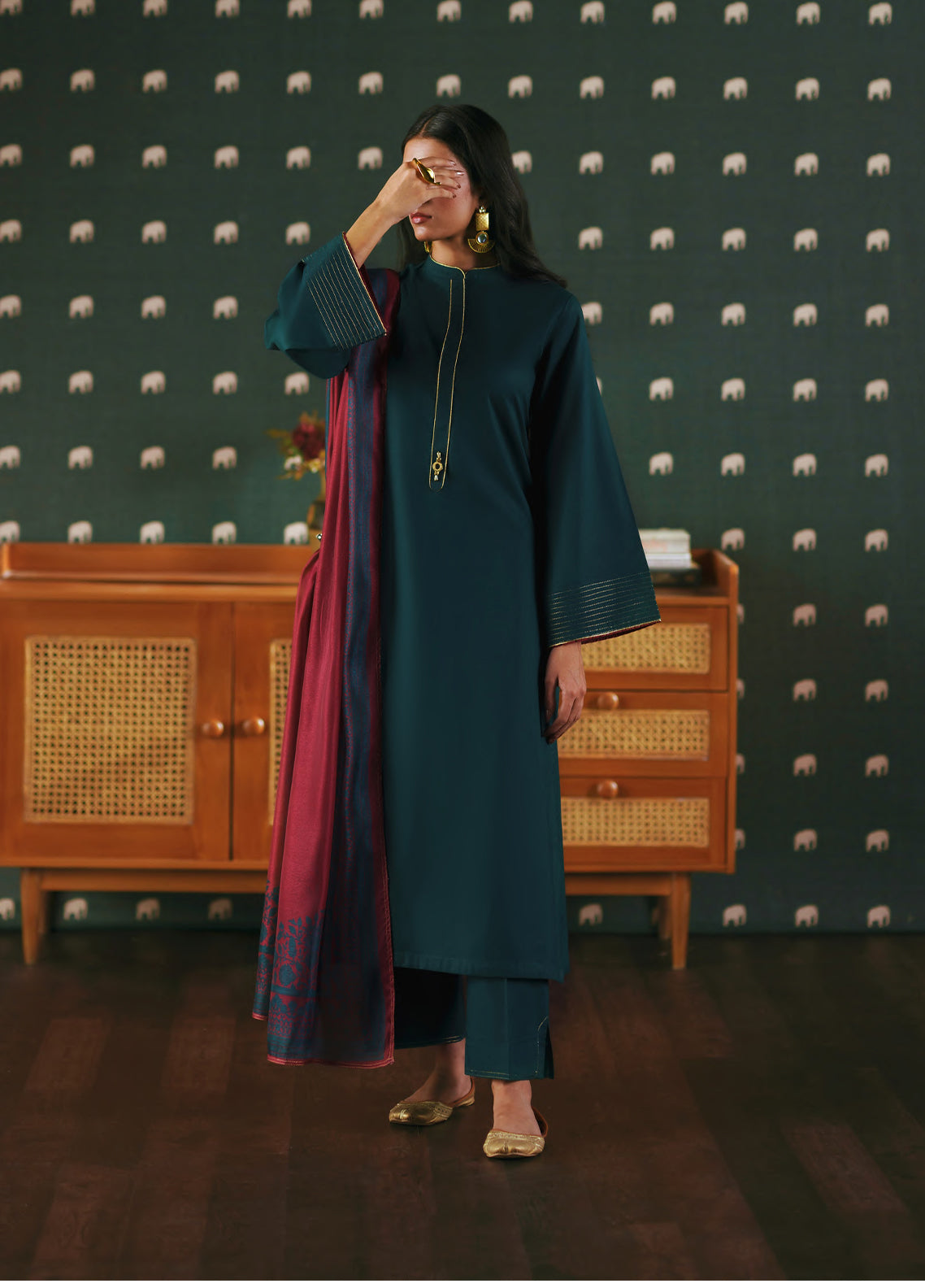 Azzurra By Casual Lite Solid Cotton Lawn 3 Piece Stitched Suit CL26ASVC D-06 TEALORA Azzurra By Casual Lite Solid Cotton Lawn 3 Piece Stitched Suit CL26ASVC D-06 TEALORA