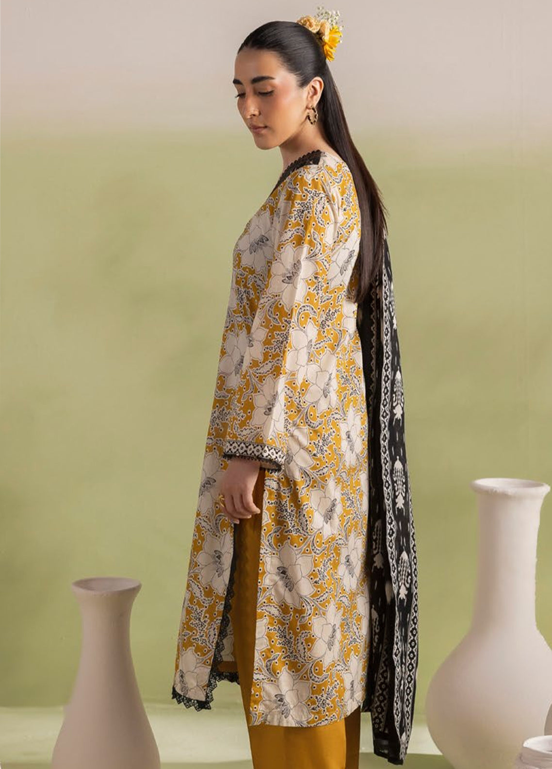 Bagheecha By Gul Ahmed Embroidered Lawn 3 Piece Unstitched Suit GA26BS D-CL-62342 Bagheecha By Gul Ahmed Embroidered Lawn 3 Piece Unstitched Suit GA26BS D-CL-62342
