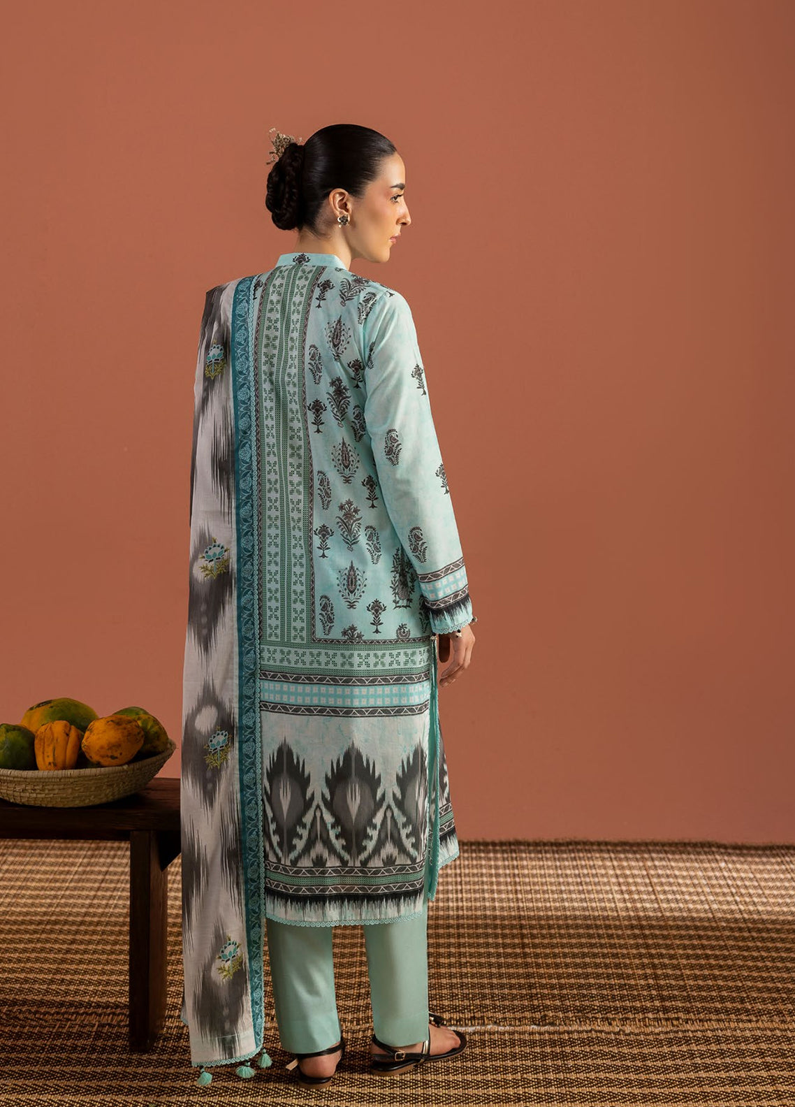 Bagheecha By Gul Ahmed Printed Lawn 3 Piece Unstitched Suit GA26BS D-CL-62423 Bagheecha By Gul Ahmed Printed Lawn 3 Piece Unstitched Suit GA26BS D-CL-62423