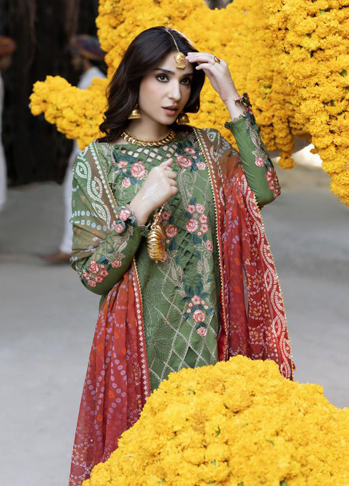 Bandhani By Al Zohaib Chikankari Lawn Suits Unstitched 3 Piece - AZ26BCL BTJ-26-01 Bandhani By Al Zohaib Chikankari Lawn Suits Unstitched 3 Piece - AZ26BCL BTJ-26-01
