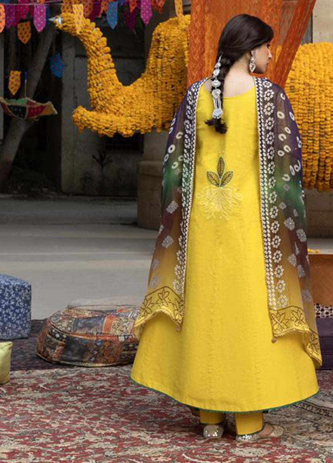 Bandhani By Al Zohaib Chikankari Lawn Suits Unstitched 3 Piece - AZ26BCL BTJ-26-04 Bandhani By Al Zohaib Chikankari Lawn Suits Unstitched 3 Piece - AZ26BCL BTJ-26-04