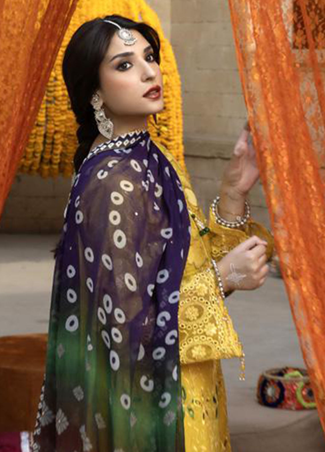 Bandhani By Al Zohaib Chikankari Lawn Suits Unstitched 3 Piece - AZ26BCL BTJ-26-04 Bandhani By Al Zohaib Chikankari Lawn Suits Unstitched 3 Piece - AZ26BCL BTJ-26-04