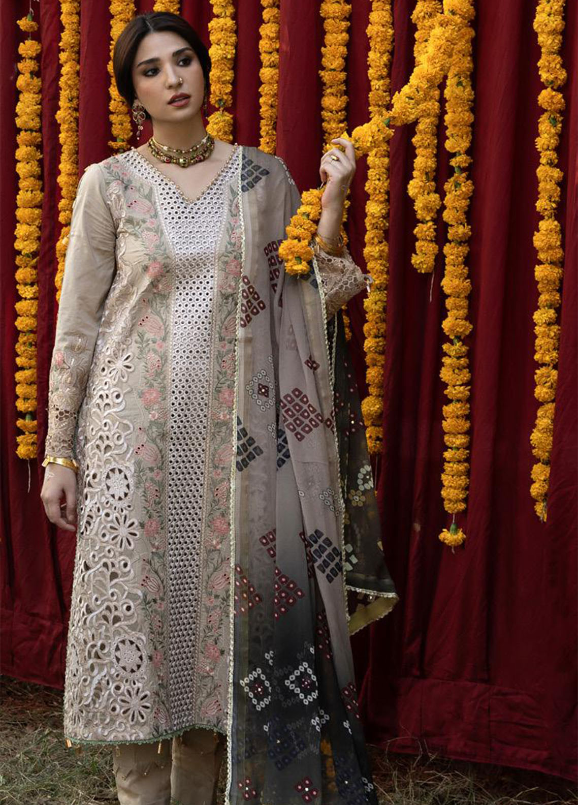 Bandhani By Al Zohaib Chikankari Lawn Suits Unstitched 3 Piece - AZ26BCL BTJ-26-07 Bandhani By Al Zohaib Chikankari Lawn Suits Unstitched 3 Piece - AZ26BCL BTJ-26-07