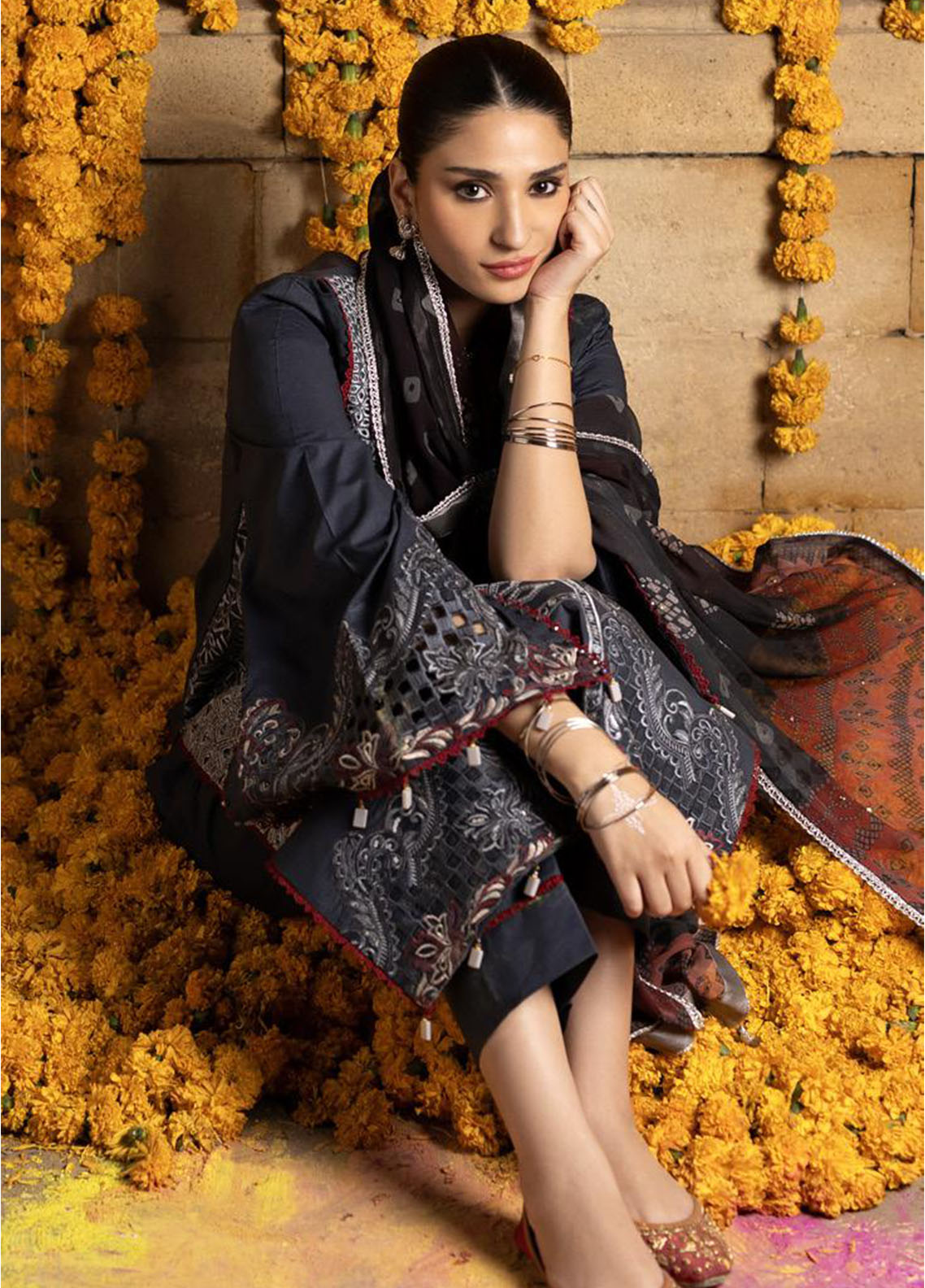 Bandhani By Al Zohaib Chikankari Lawn Suits Unstitched 3 Piece - AZ26BCL BTJ-26-10 Bandhani By Al Zohaib Chikankari Lawn Suits Unstitched 3 Piece - AZ26BCL BTJ-26-10
