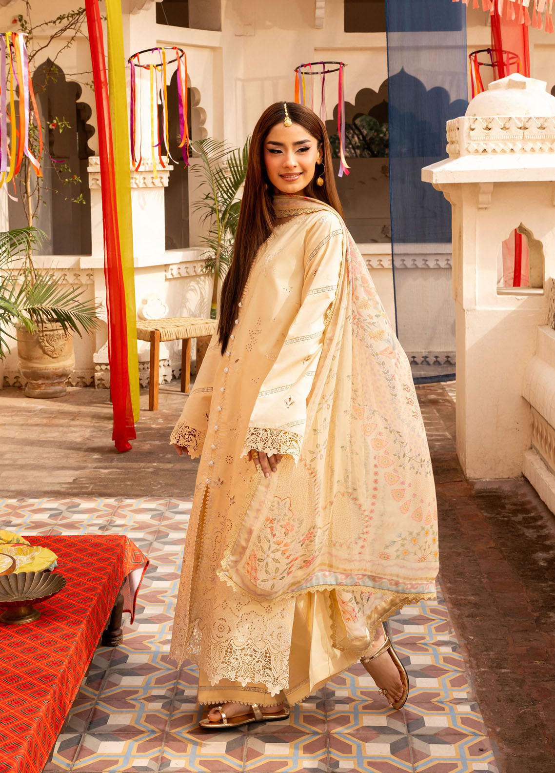Basant By Florent Embroidered Lawn 3 Piece Unstitched Suit FL26BS FBC-2A Basant By Florent Embroidered Lawn 3 Piece Unstitched Suit FL26BS FBC-2A