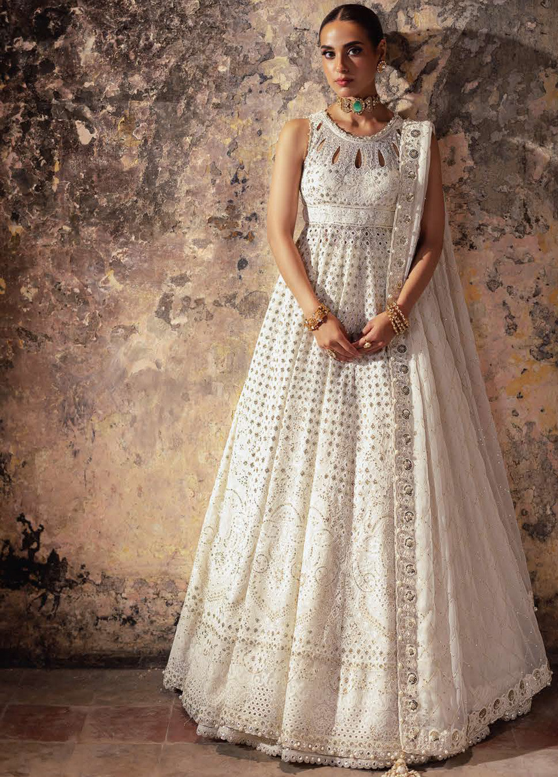 Bekhudi by Asim Jofa Embroidered Chiffon Suits Unstitched 3 Piece - AJ24BK AJKB-06 Bekhudi by Asim Jofa Embroidered Chiffon Suits Unstitched 3 Piece - AJ24BK AJKB-06