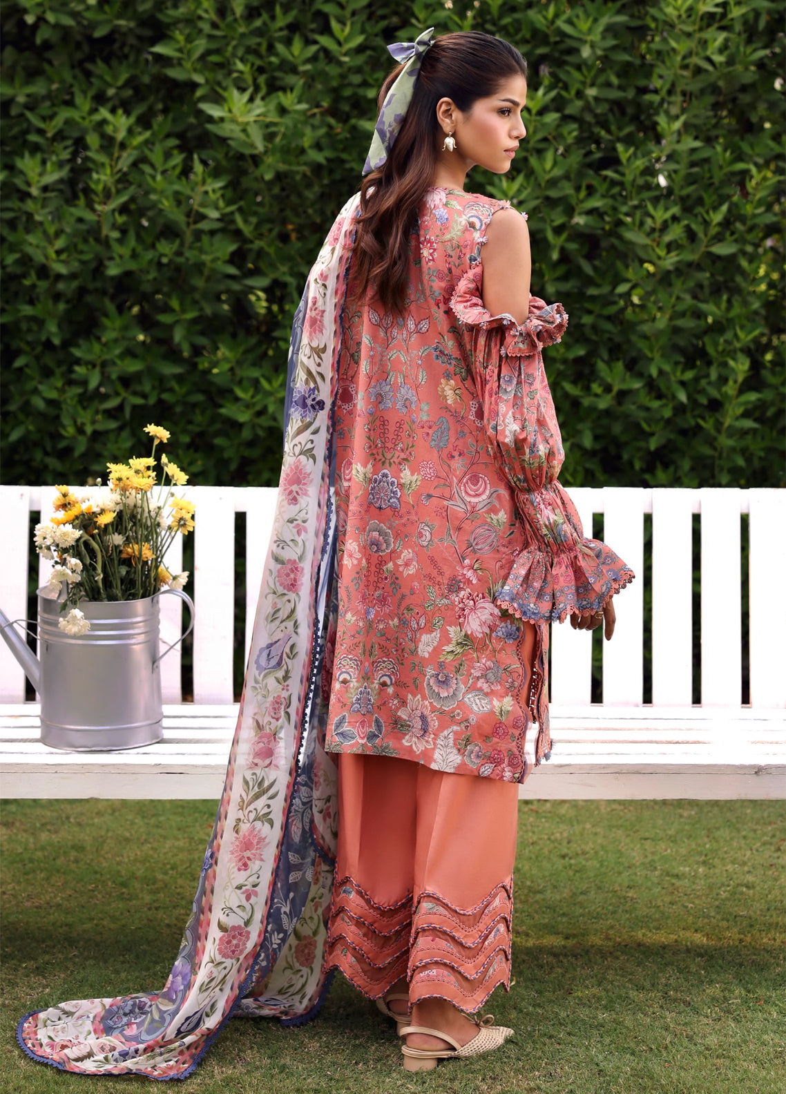Belladore By Elaf Printed Lawn 3 Piece Unstitched Suit EF26BPC D-EPA-3B LOVELLE Belladore By Elaf Printed Lawn 3 Piece Unstitched Suit EF26BPC D-EPA-3B LOVELLE