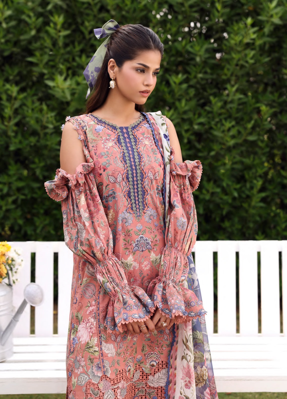 Belladore By Elaf Printed Lawn 3 Piece Unstitched Suit EF26BPC D-EPA-3B LOVELLE Belladore By Elaf Printed Lawn 3 Piece Unstitched Suit EF26BPC D-EPA-3B LOVELLE
