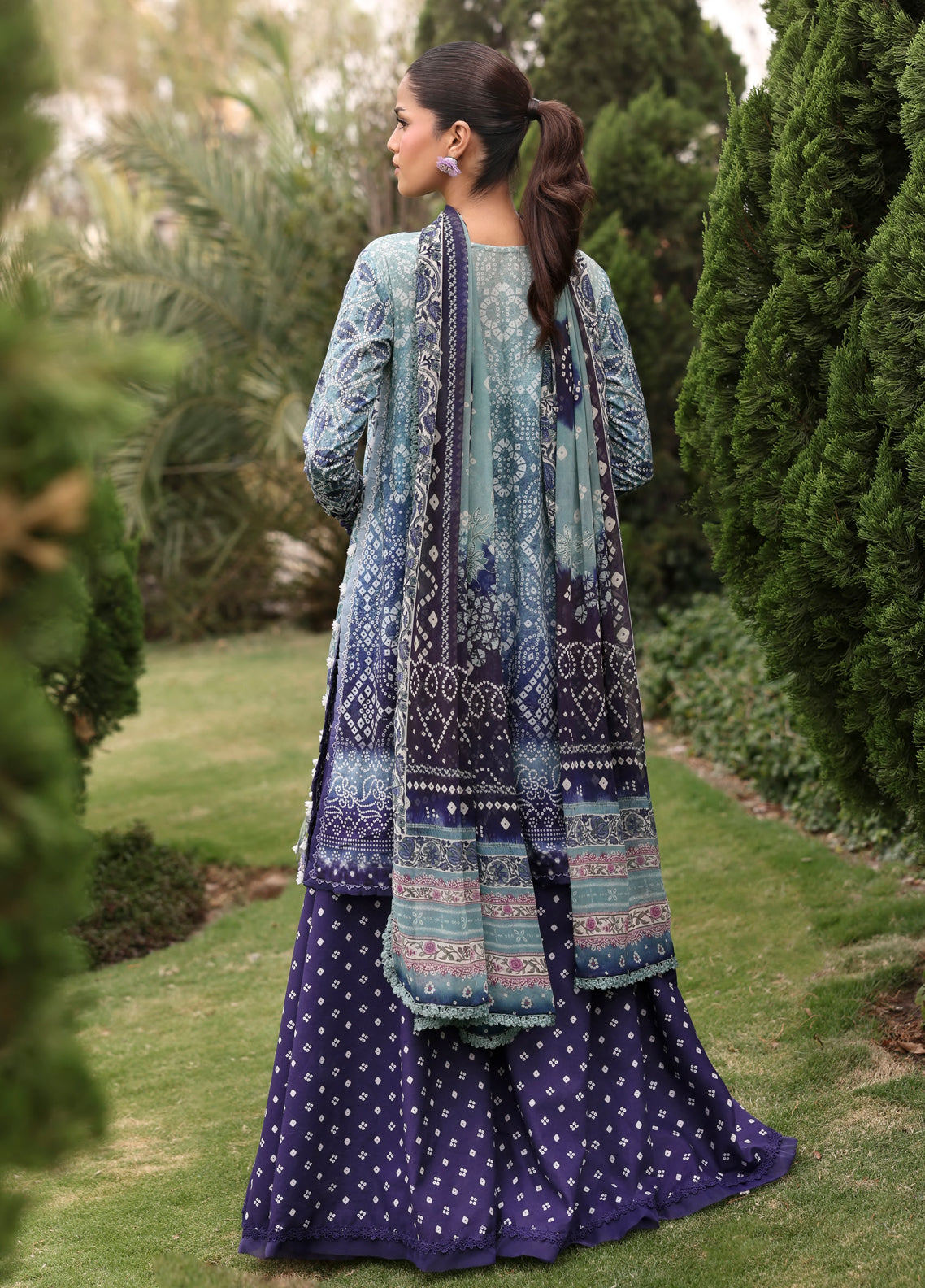 Belladore By Elaf Printed Lawn 3 Piece Unstitched Suit EF26BPC D-EPA-5A ECLAIR Belladore By Elaf Printed Lawn 3 Piece Unstitched Suit EF26BPC D-EPA-5A ECLAIR