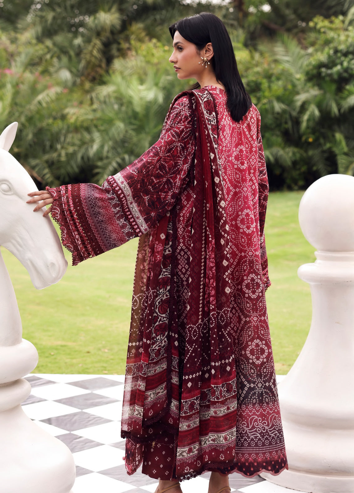 Belladore By Elaf Printed Lawn 3 Piece Unstitched Suit EF26BPC D-EPA-5B MONTROSE Belladore By Elaf Printed Lawn 3 Piece Unstitched Suit EF26BPC D-EPA-5B MONTROSE