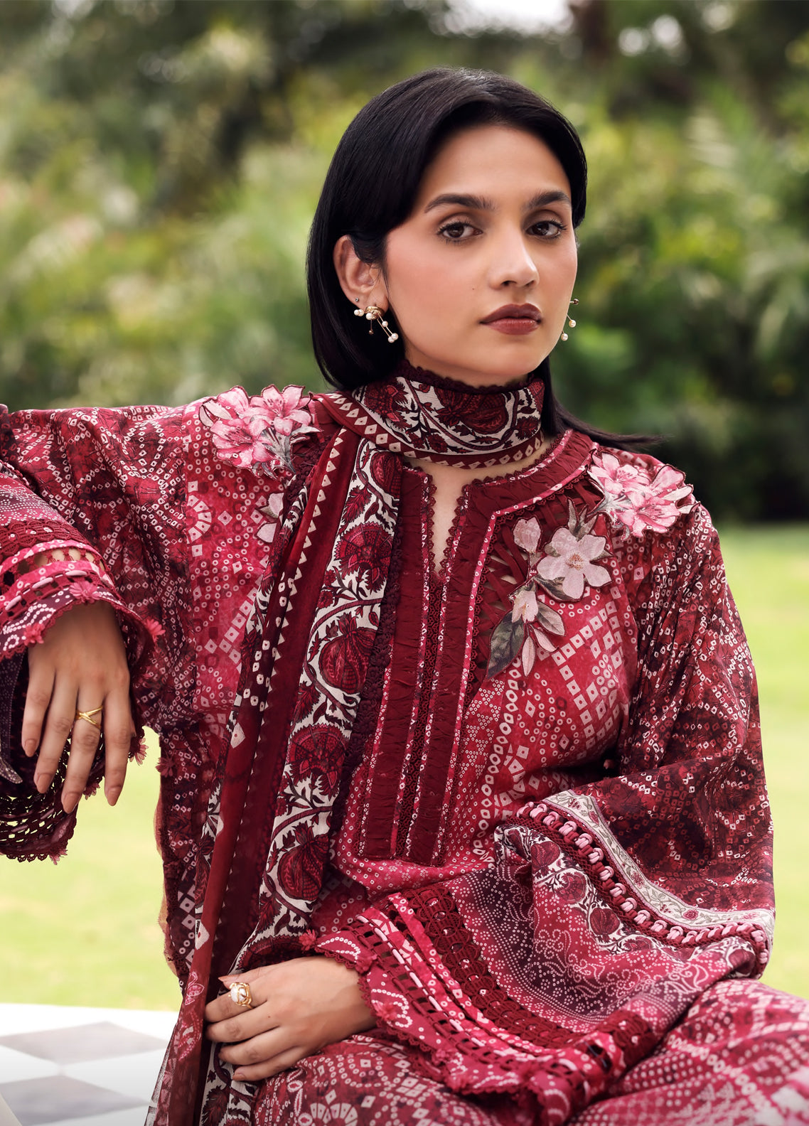 Belladore By Elaf Printed Lawn 3 Piece Unstitched Suit EF26BPC D-EPA-5B MONTROSE Belladore By Elaf Printed Lawn 3 Piece Unstitched Suit EF26BPC D-EPA-5B MONTROSE